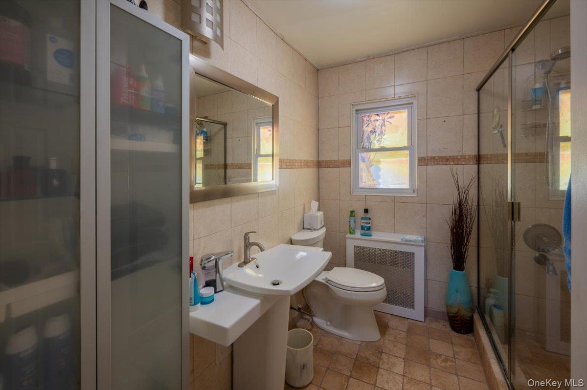 19611 Pompeii Avenue – For Sale photo 22