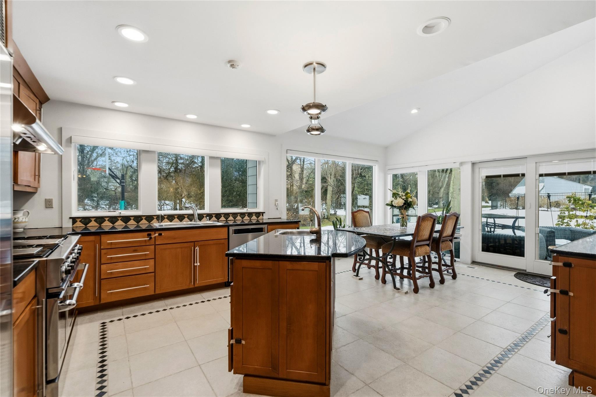 91 Hoaglands Lane – For Sale photo 12