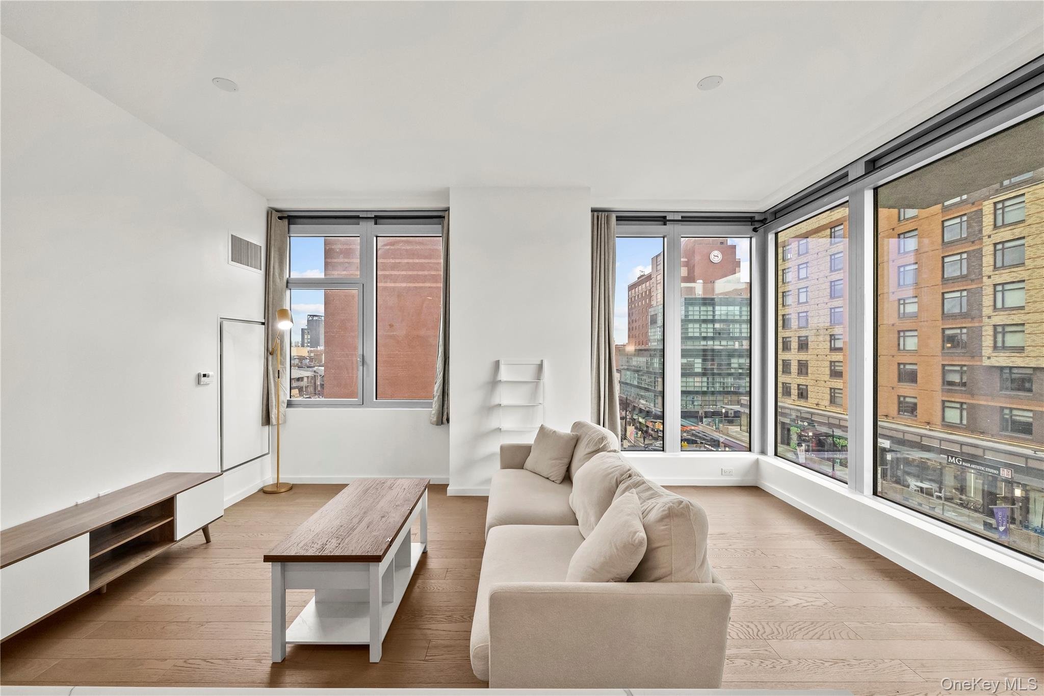 13327 39th Avenue, Unit 3H photo 2