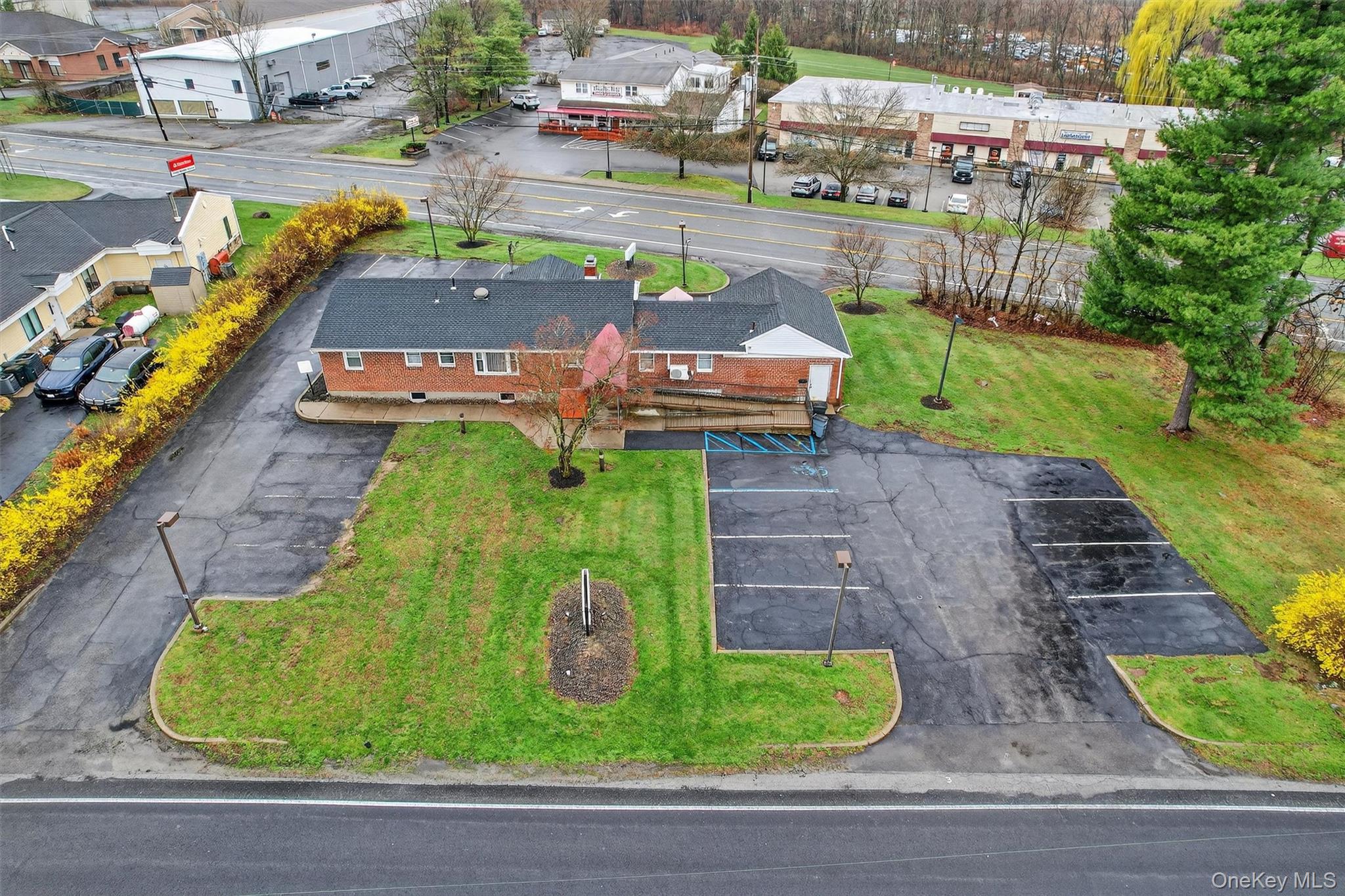 69 Old Temple Hill Road – For Sale photo 6
