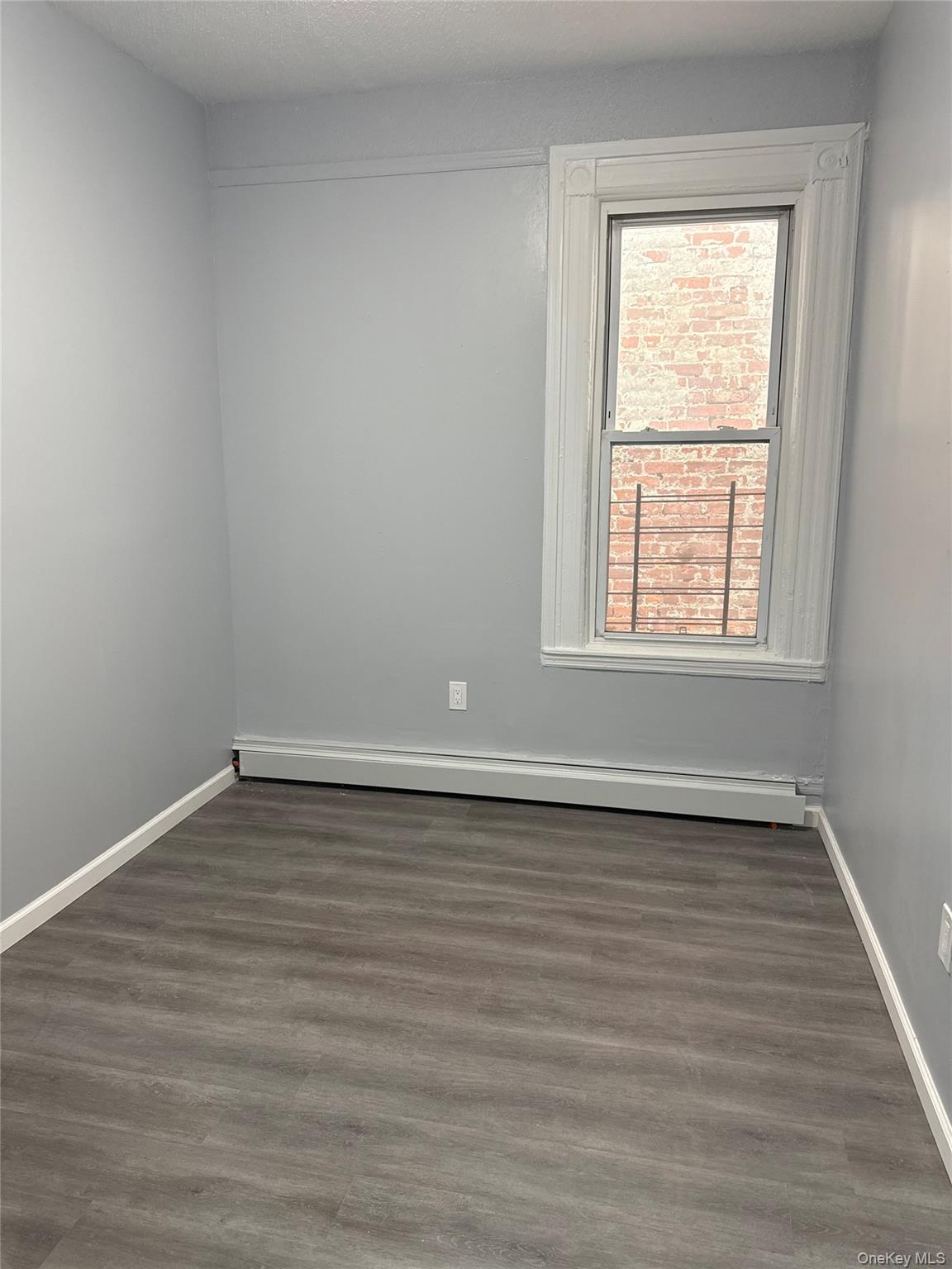 1449 Longfellow Avenue – For Rent photo 5