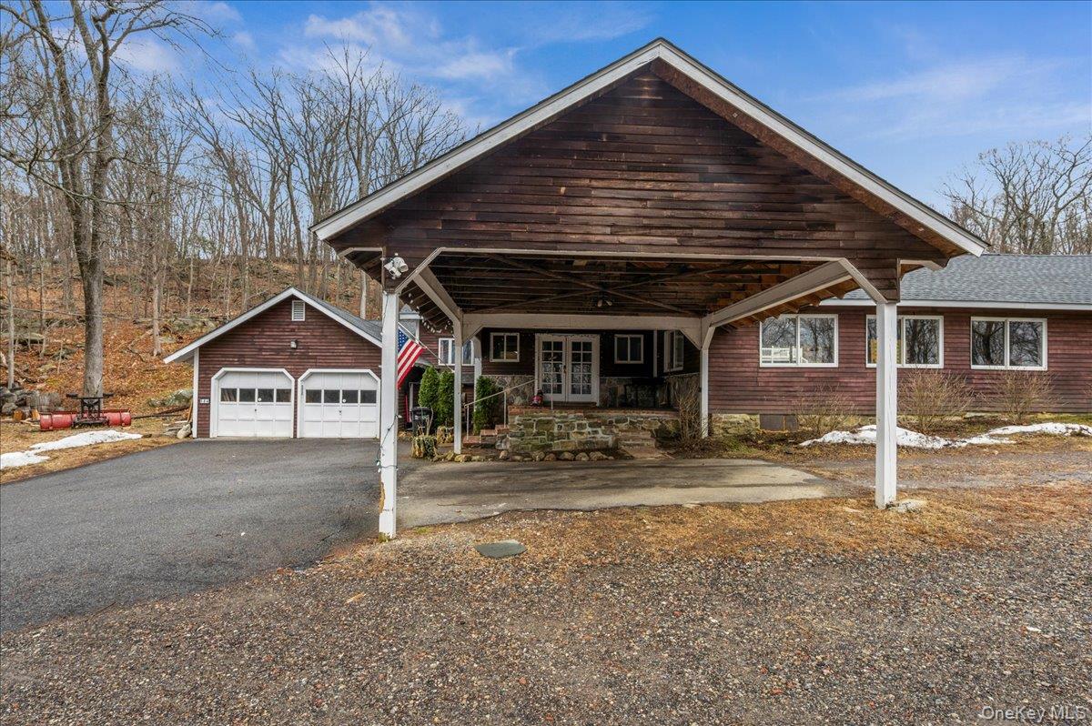 584 Milltown Road – For Sale photo 2