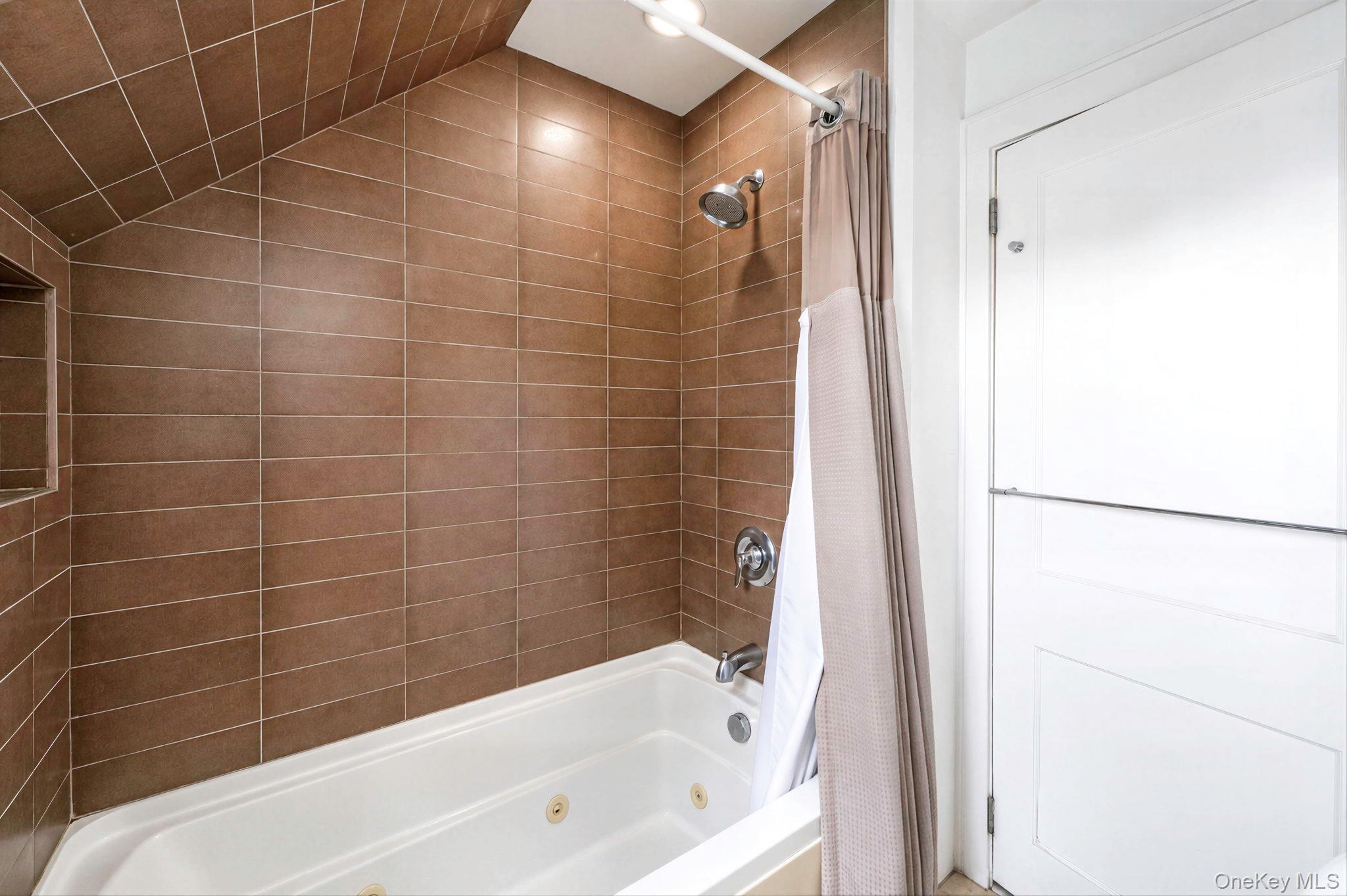 131 E Alhambra Avenue – For Sale photo 28