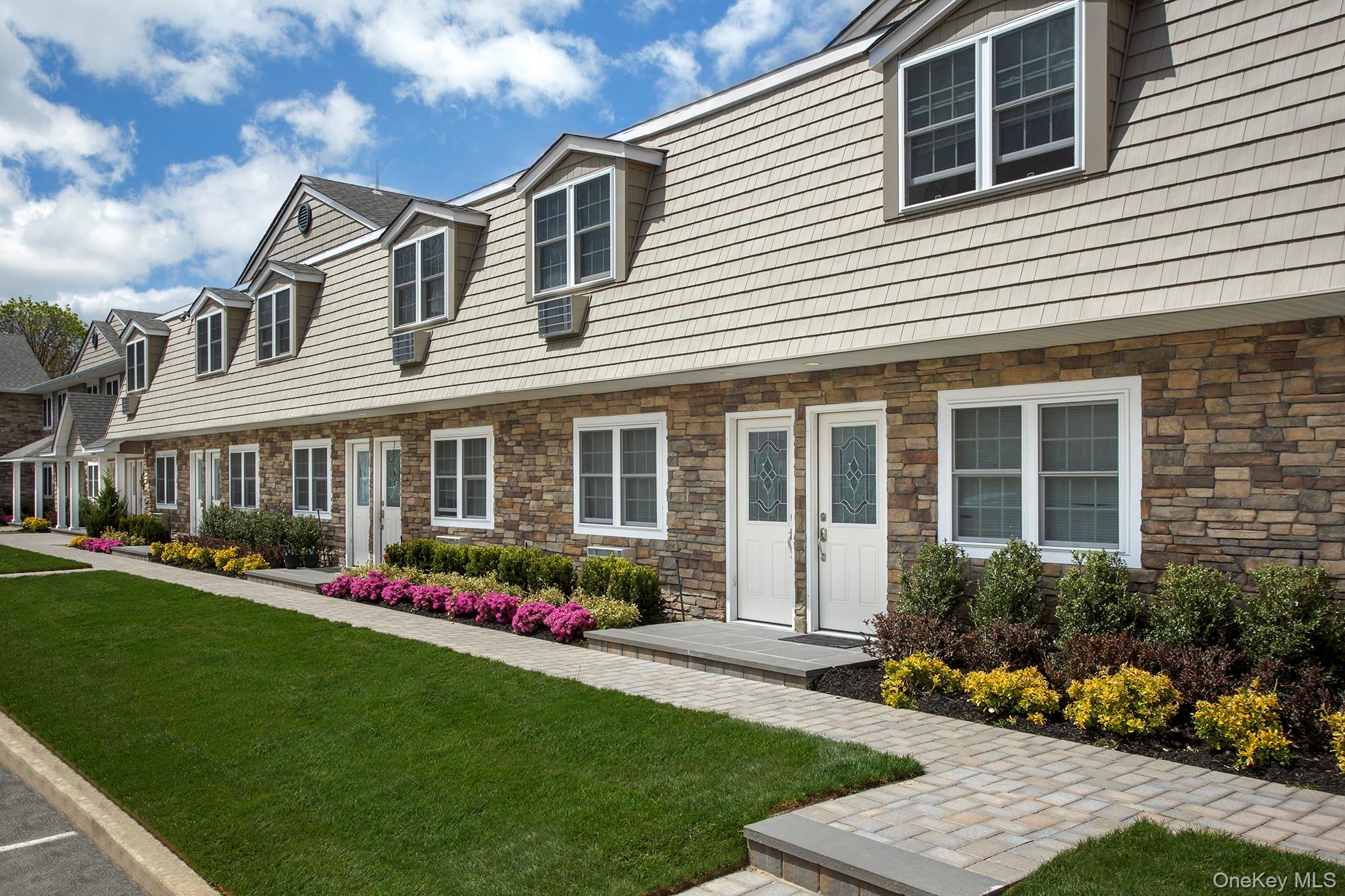 528 Terrace, Unit T14528