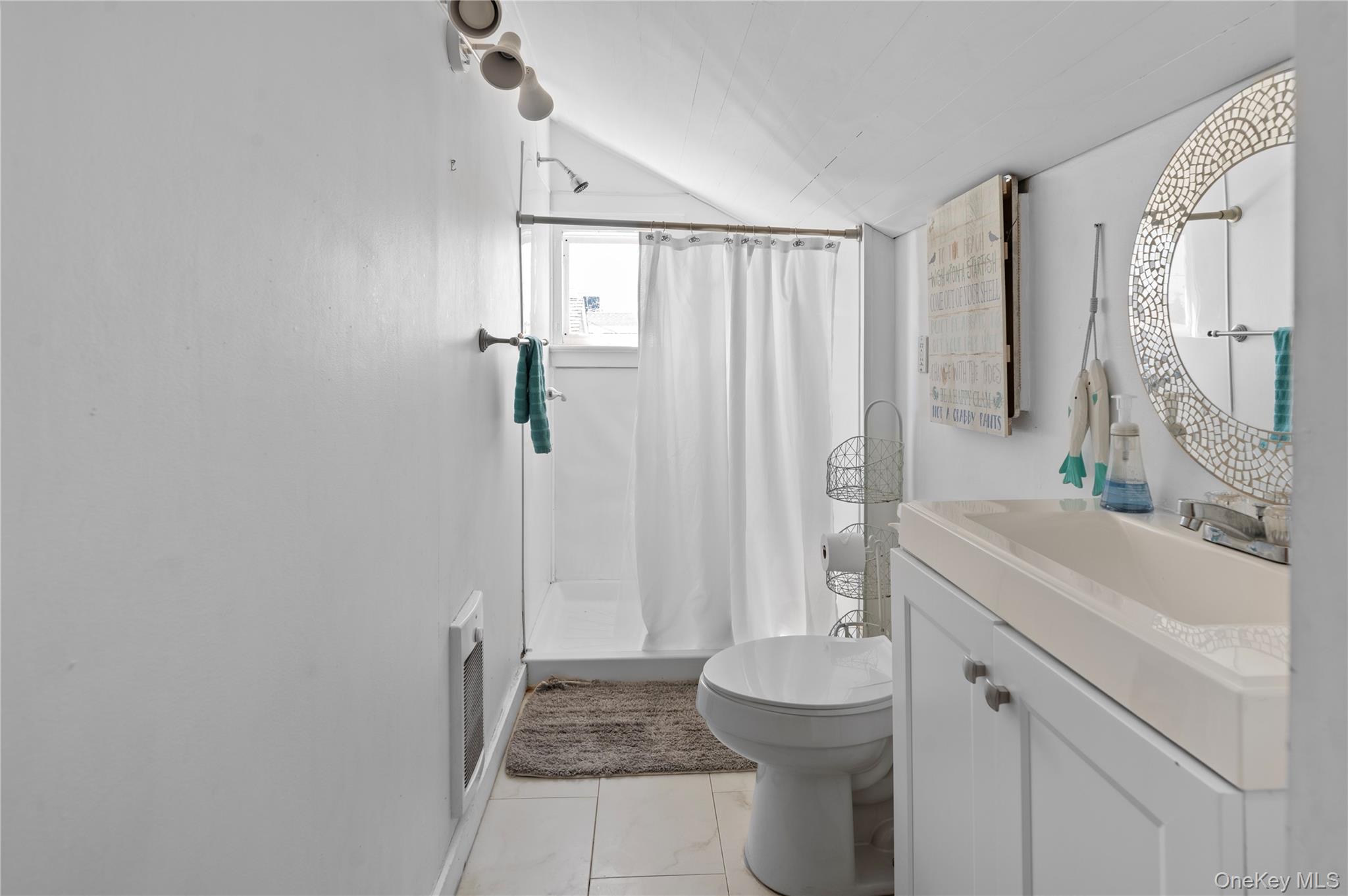 180 Cottage Walk – For Sale photo 13