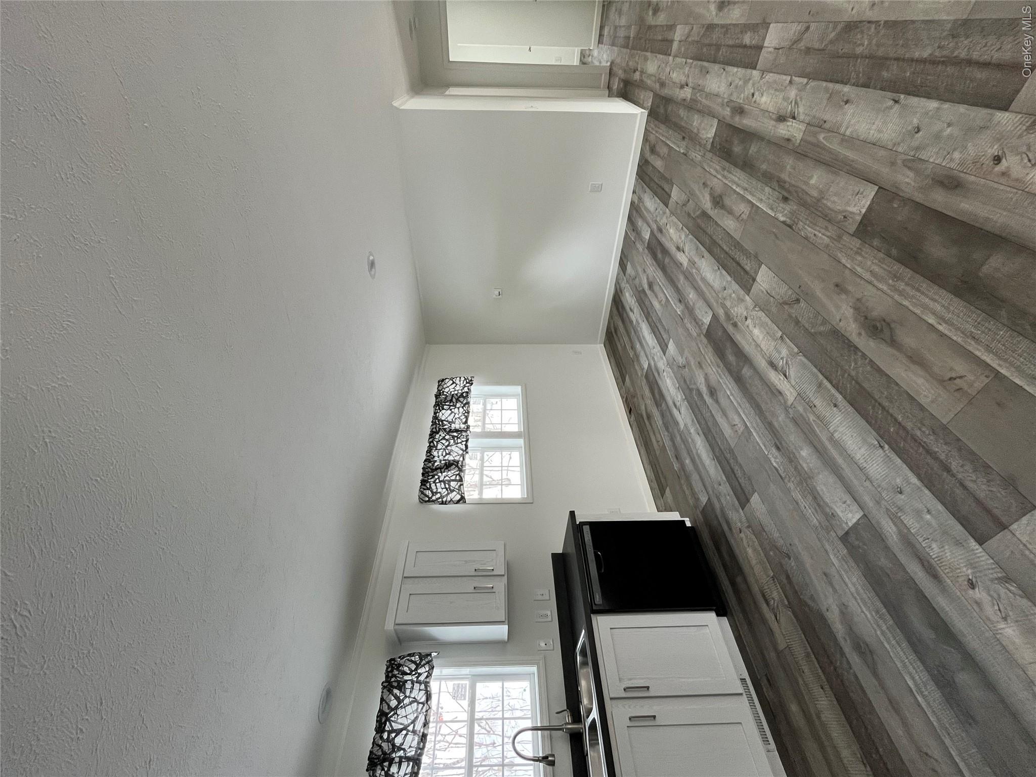 317 Debruce Road – For Sale photo 8