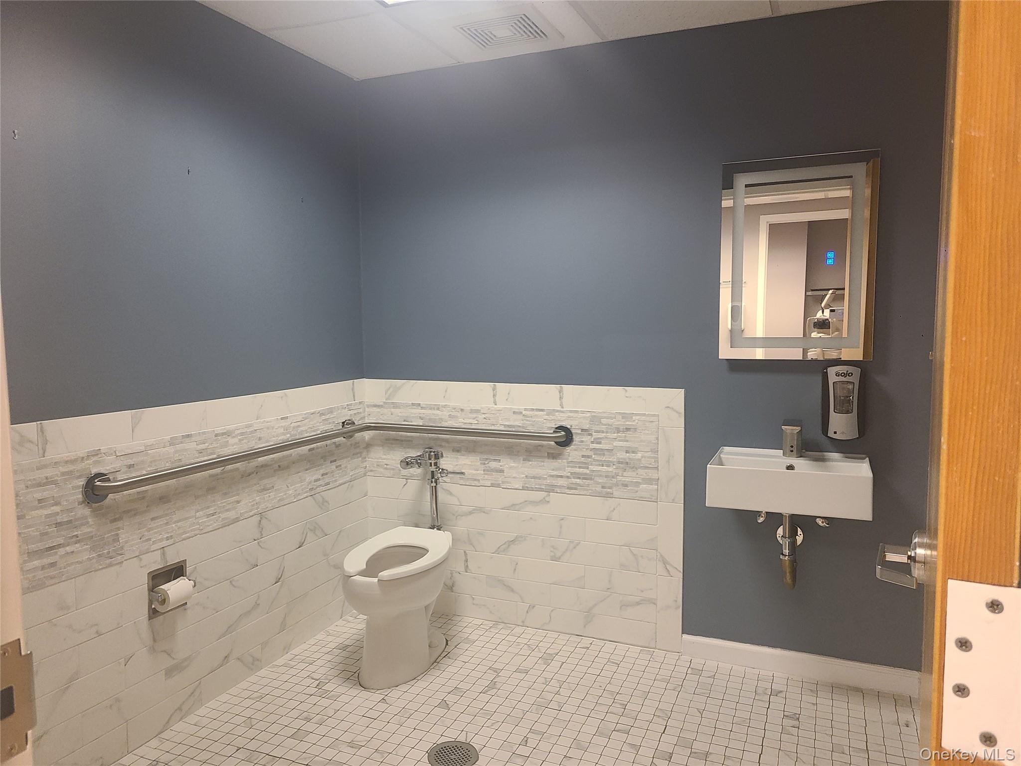 214 Wall Street, Unit 1 photo 21