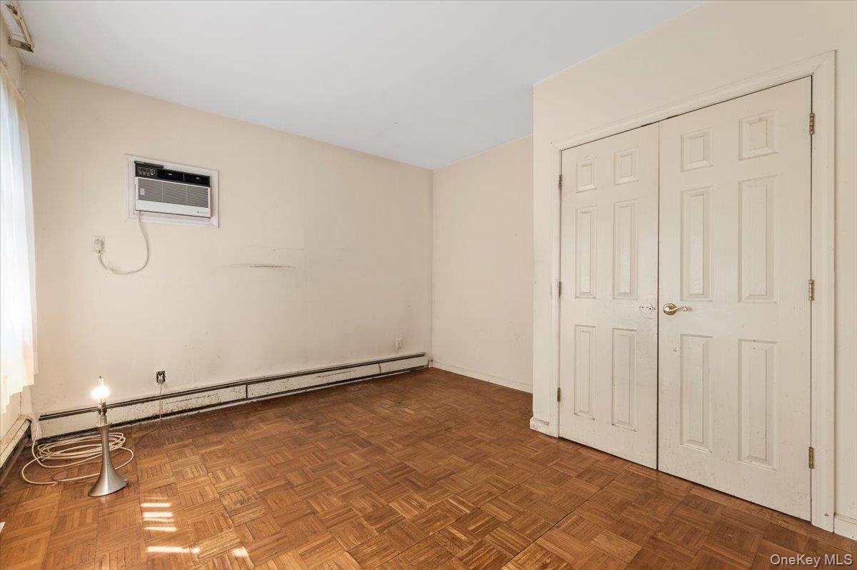 33 Lawrence Avenue – For Sale photo 19