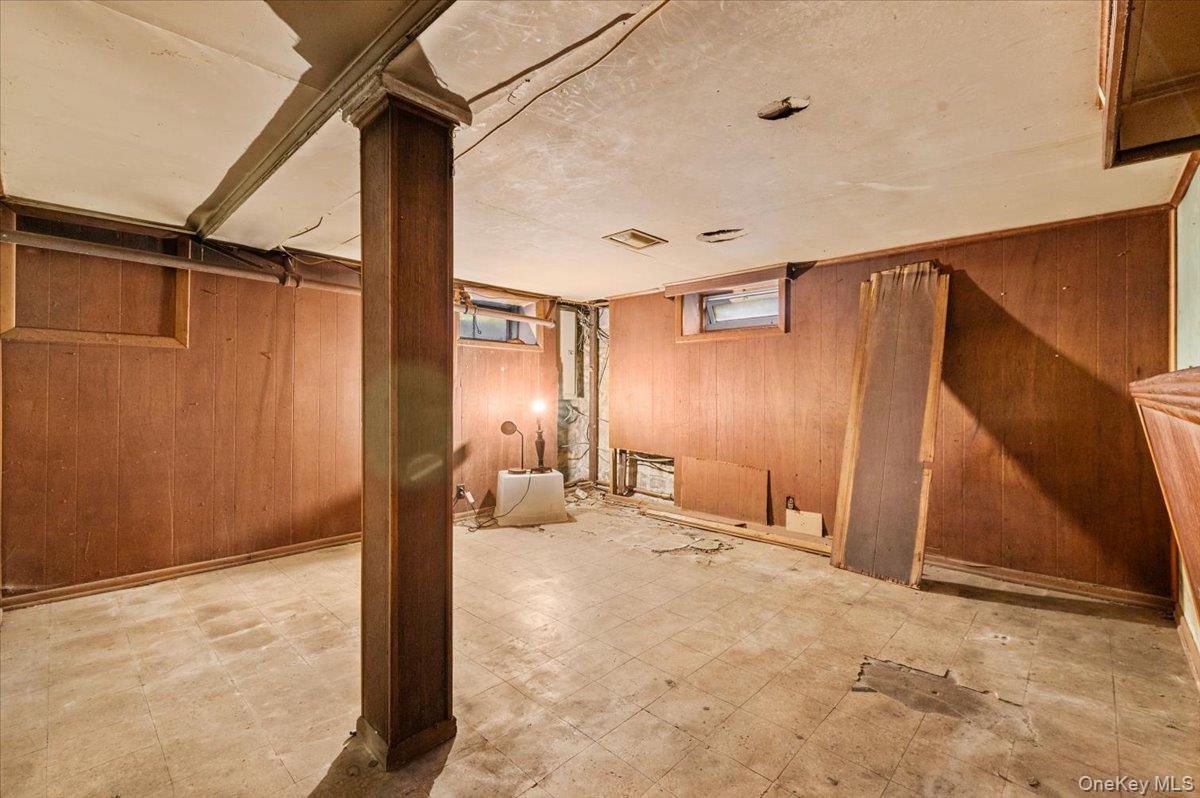 33 Lawrence Avenue – For Sale photo 27