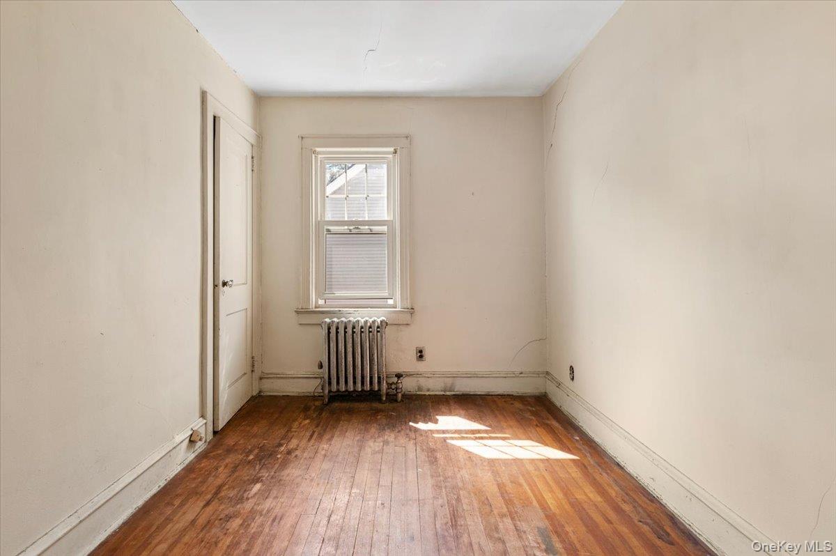 33 Lawrence Avenue – For Sale photo 22