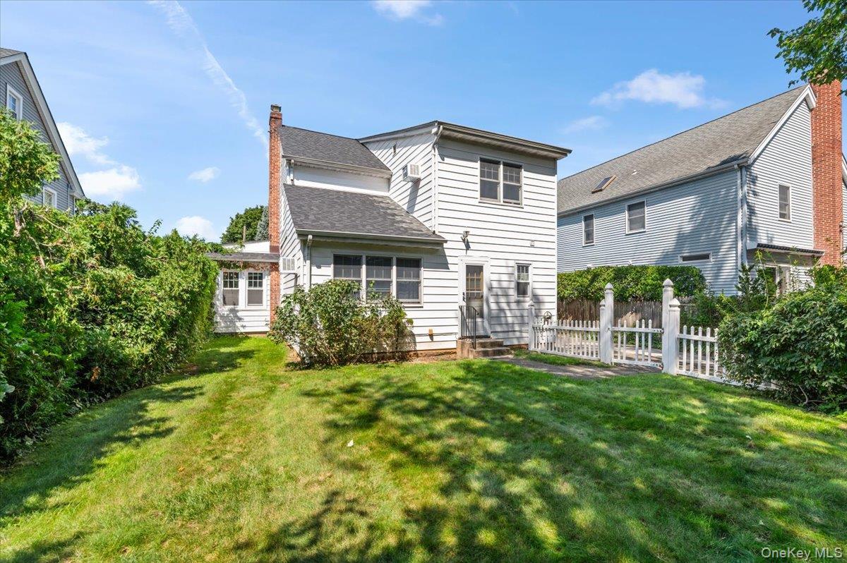 33 Lawrence Avenue – For Sale photo 31