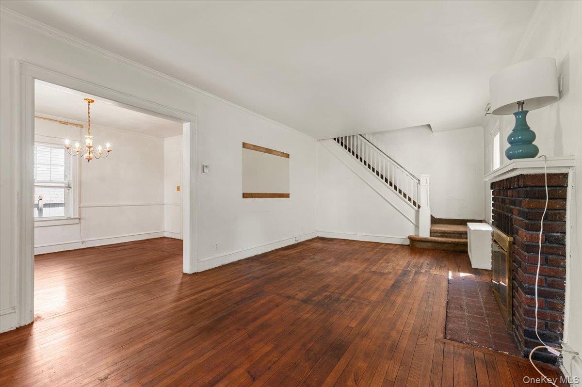 33 Lawrence Avenue – For Sale photo 7