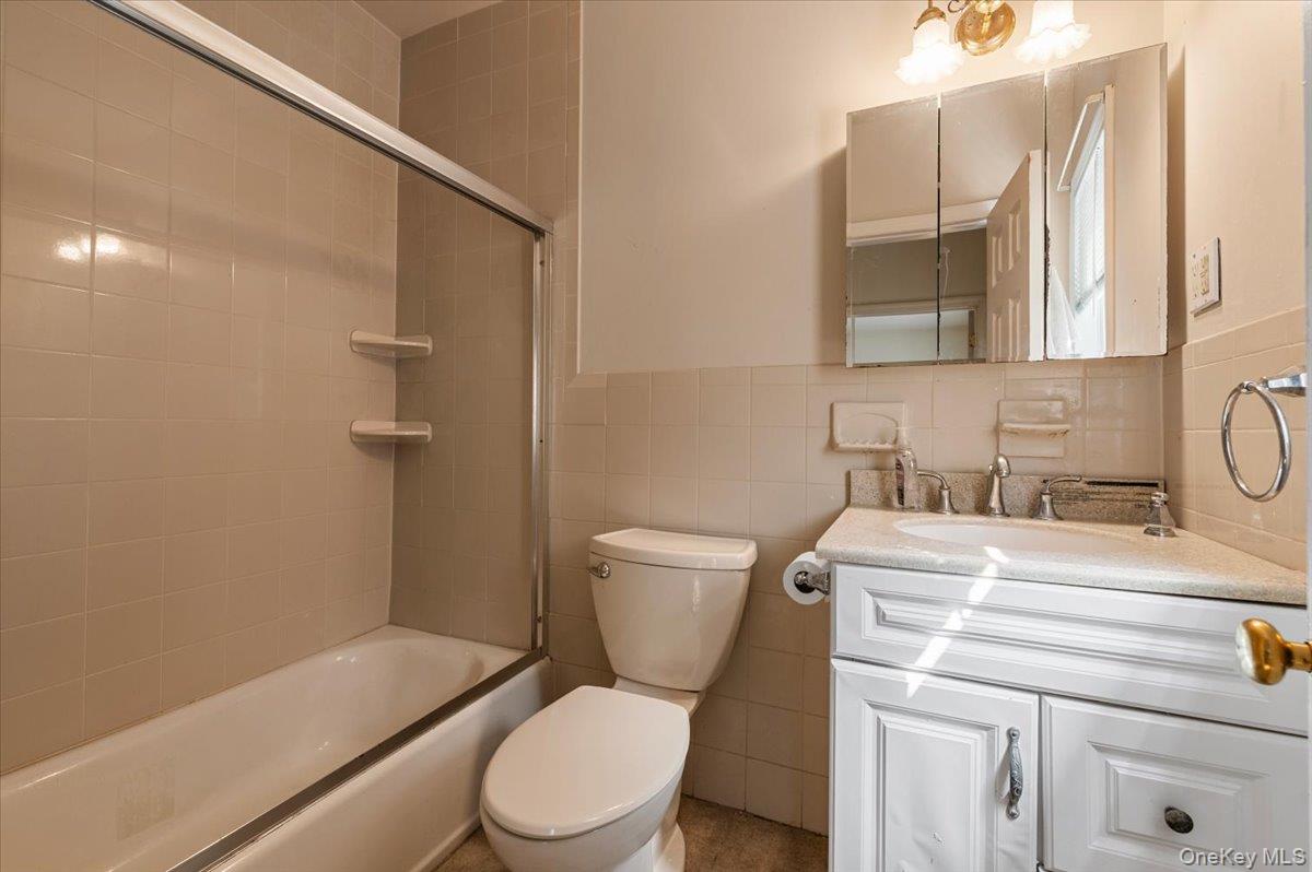 33 Lawrence Avenue – For Sale photo 18