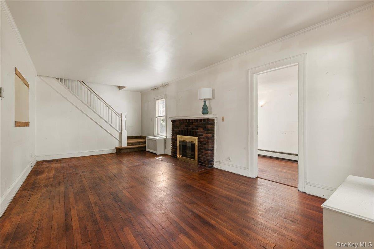 33 Lawrence Avenue – For Sale photo 5