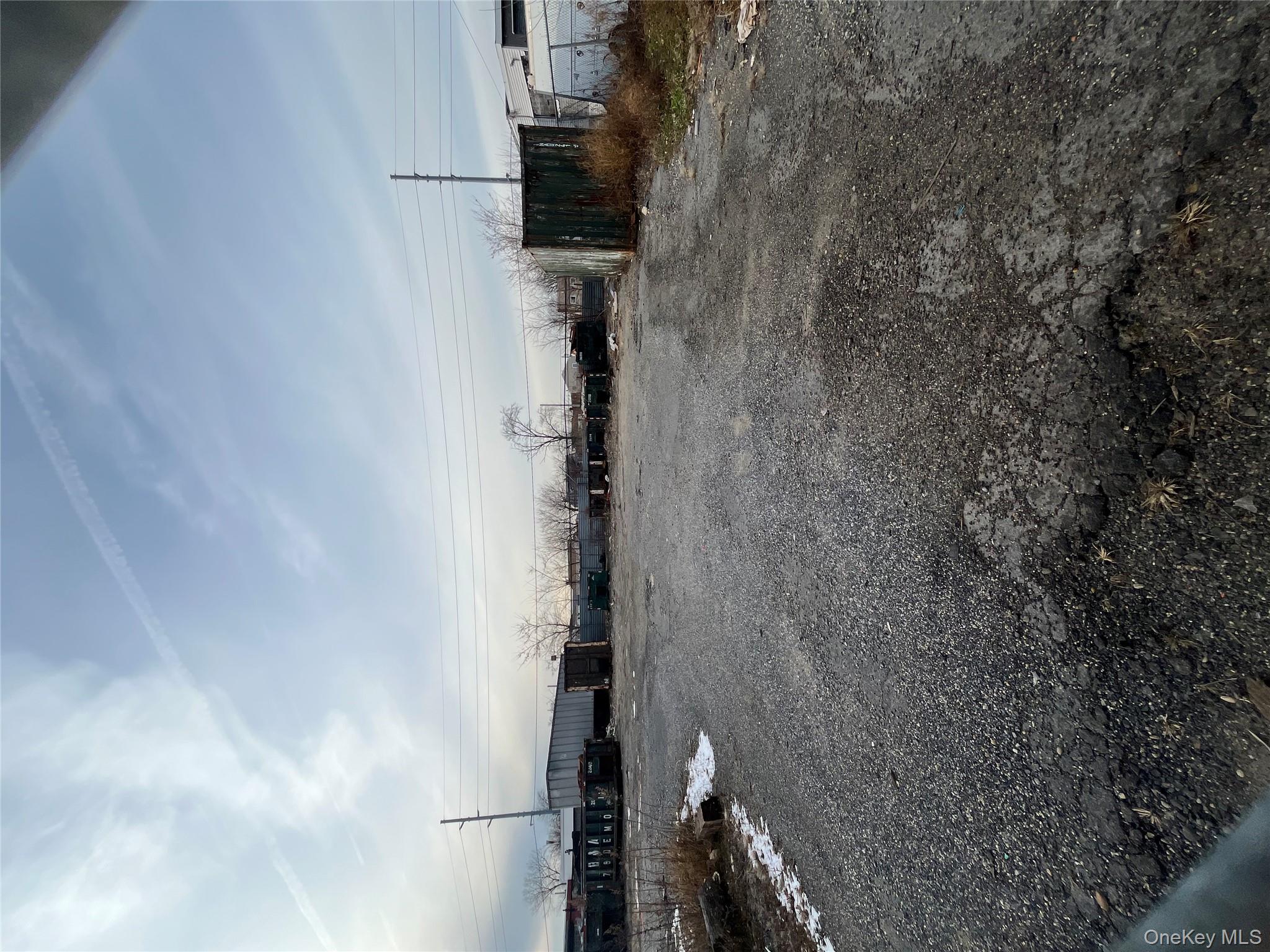 4186-4200 Industrial Place – For Sale