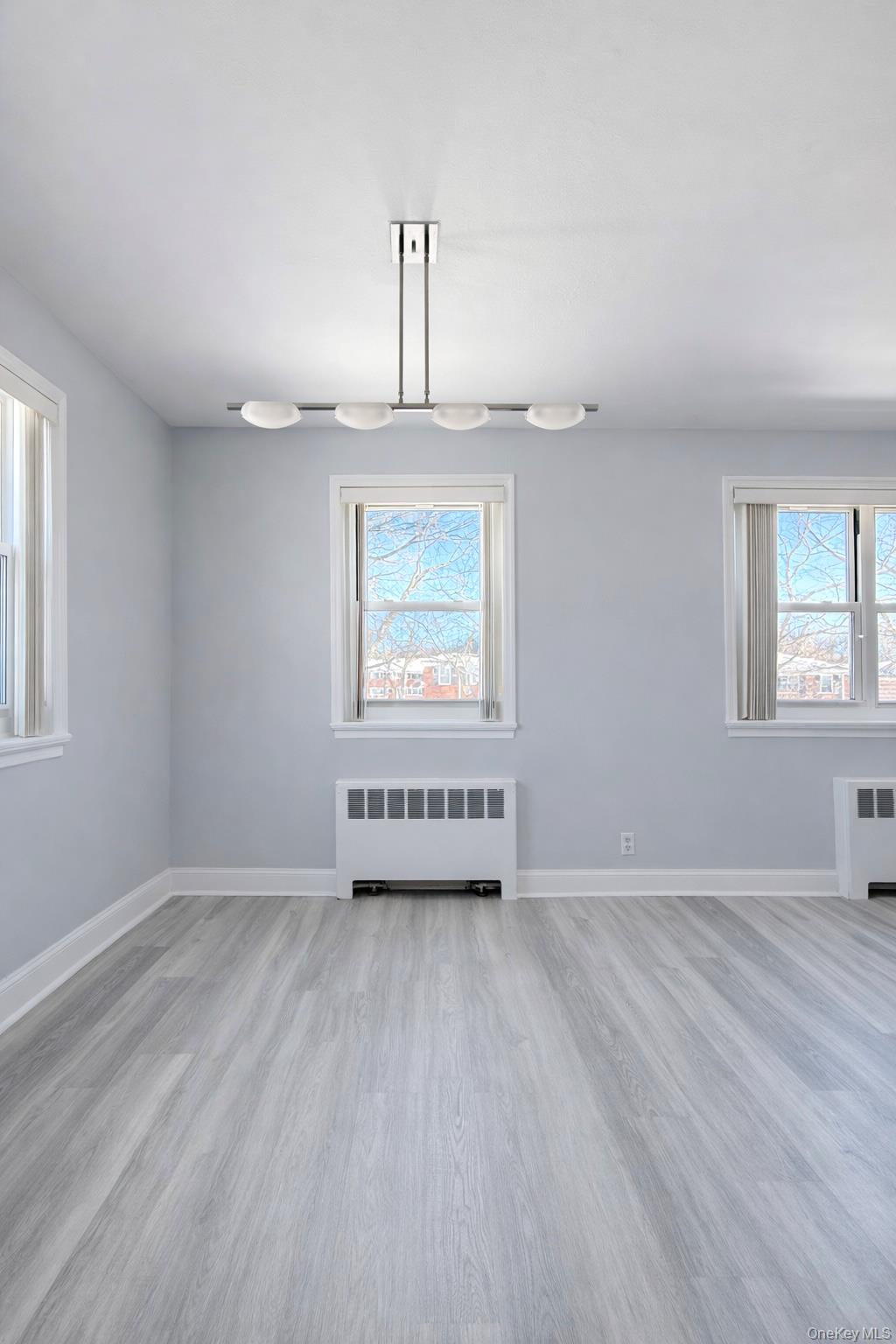6758 152 Street, Unit B photo 7
