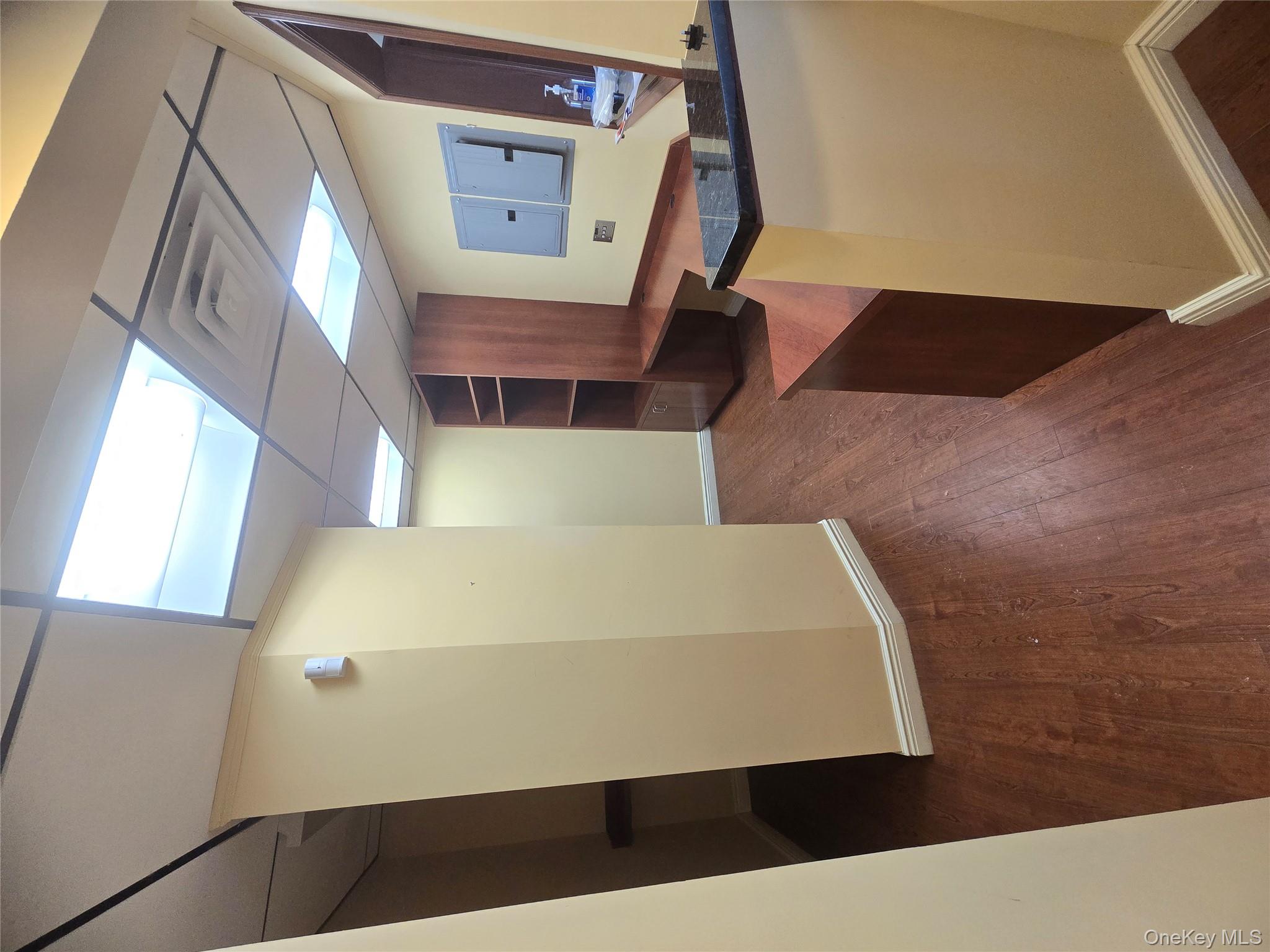 2 Clark Place – For Rent photo 4
