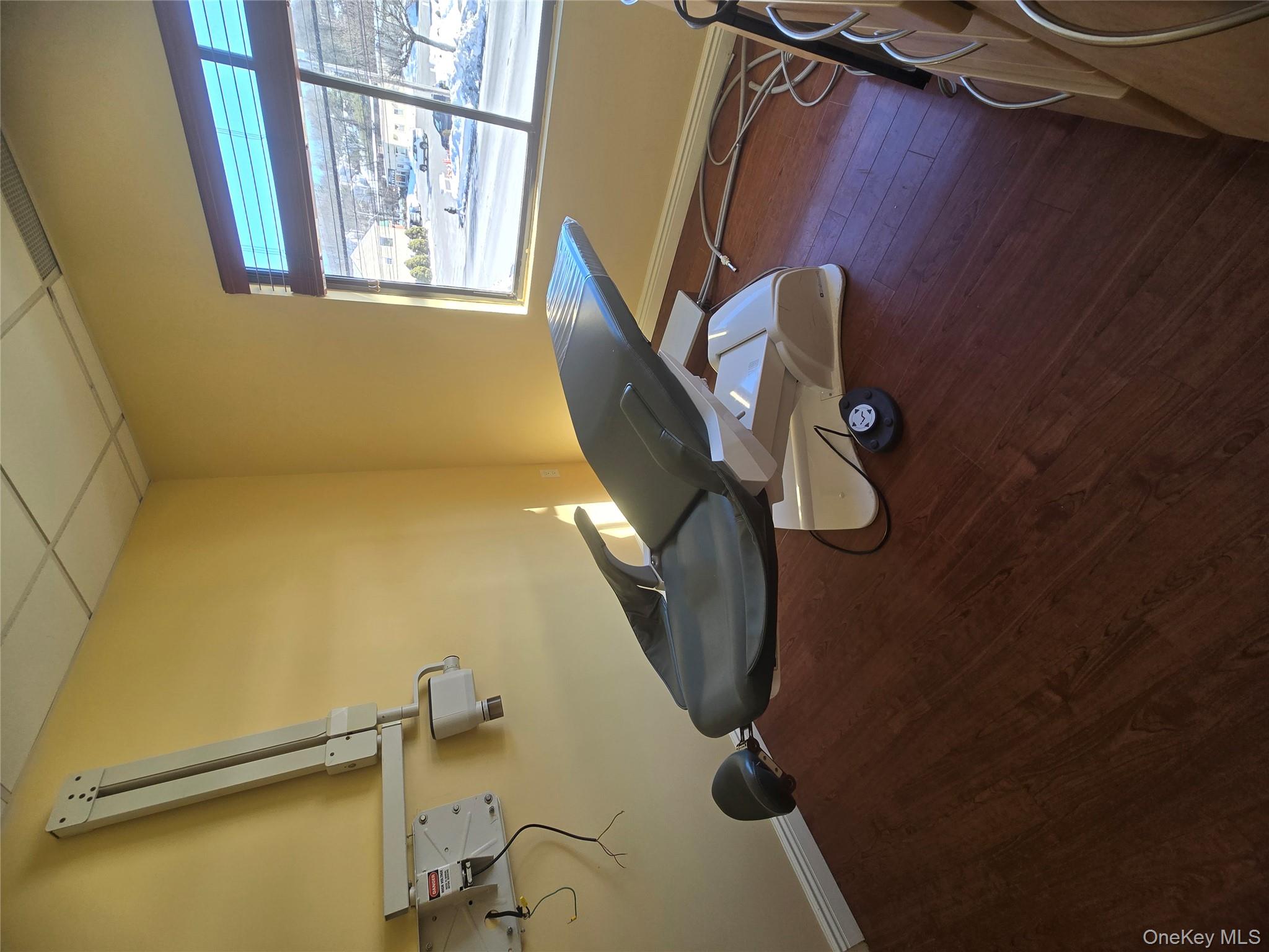 2 Clark Place – For Rent photo 2