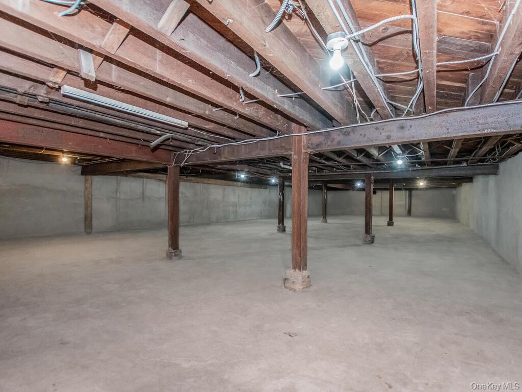 200 W 1st Street – For Sale photo 15