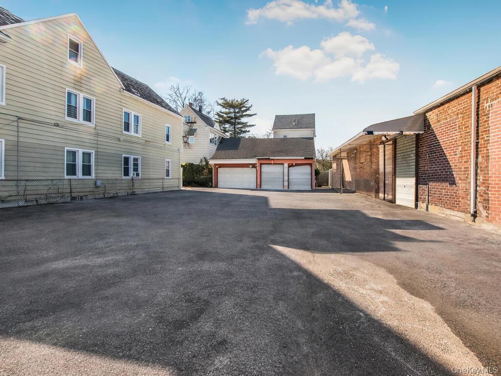 200 W 1st Street – For Sale photo 30