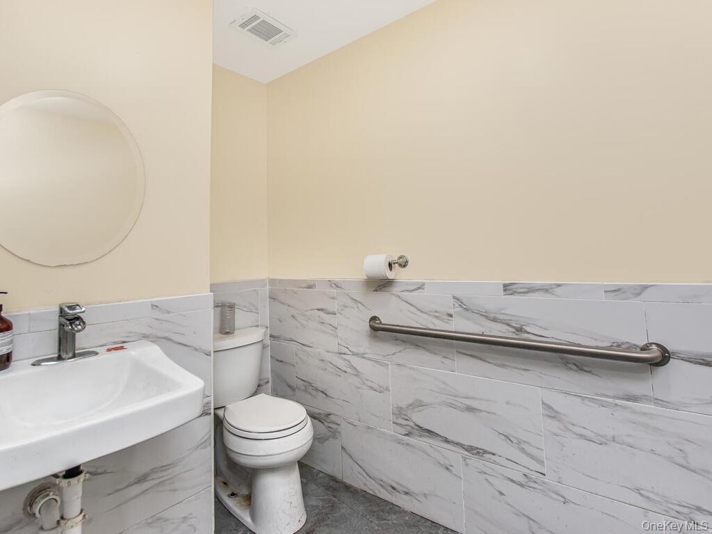 200 W 1st Street – For Sale photo 22