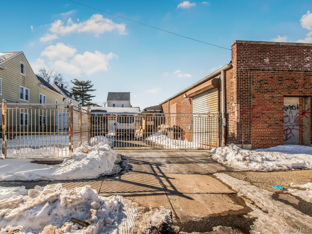 200 W 1st Street – For Sale photo 24