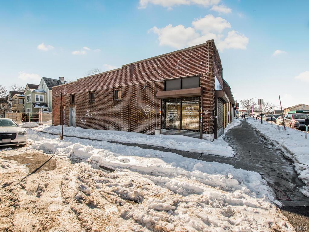 200 W 1st Street – For Sale photo 26