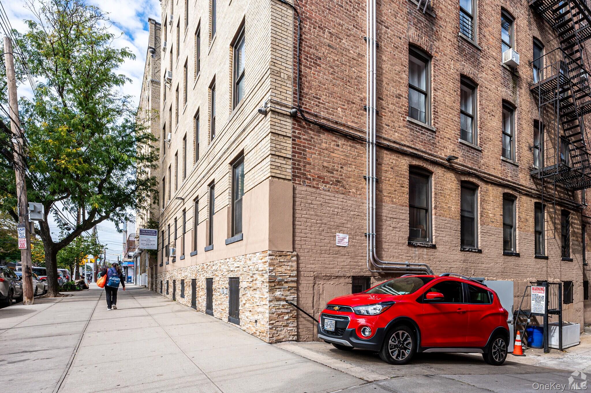 6105 39th Avenue, Unit M5 photo 5
