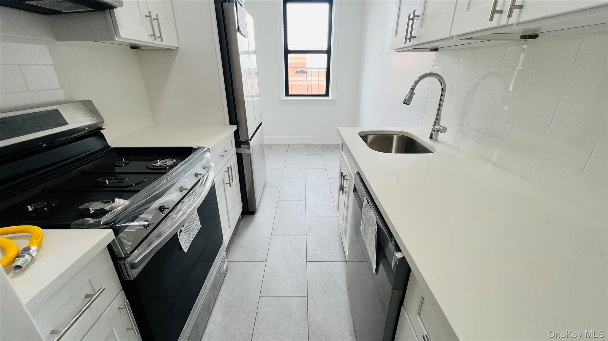 6105 39th Avenue, Unit M5 photo 3