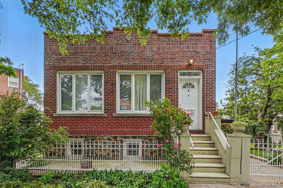 2117 Hazen Street – For Sale