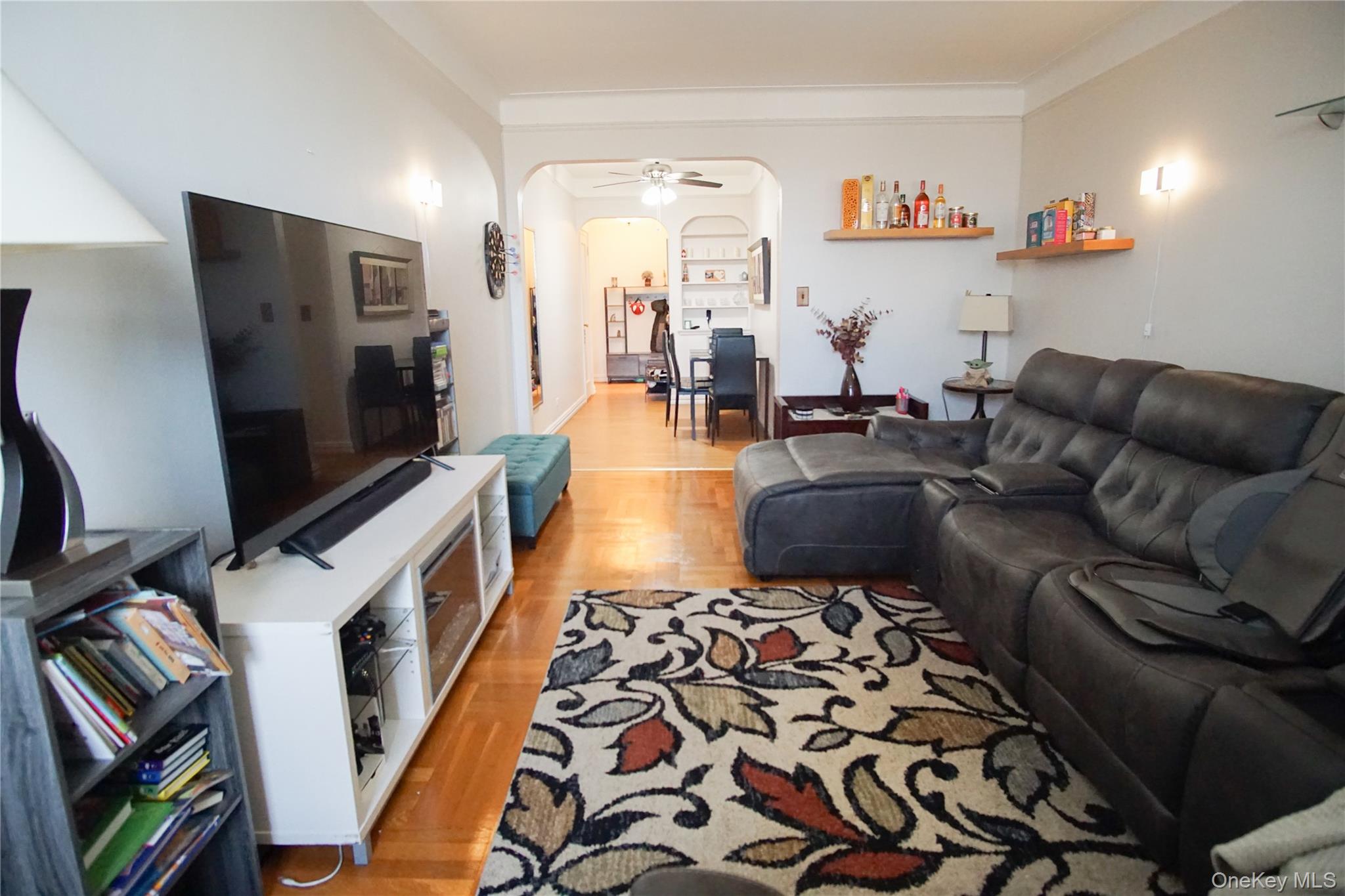 3321 Bruckner Boulevard, Unit 5J photo 6
