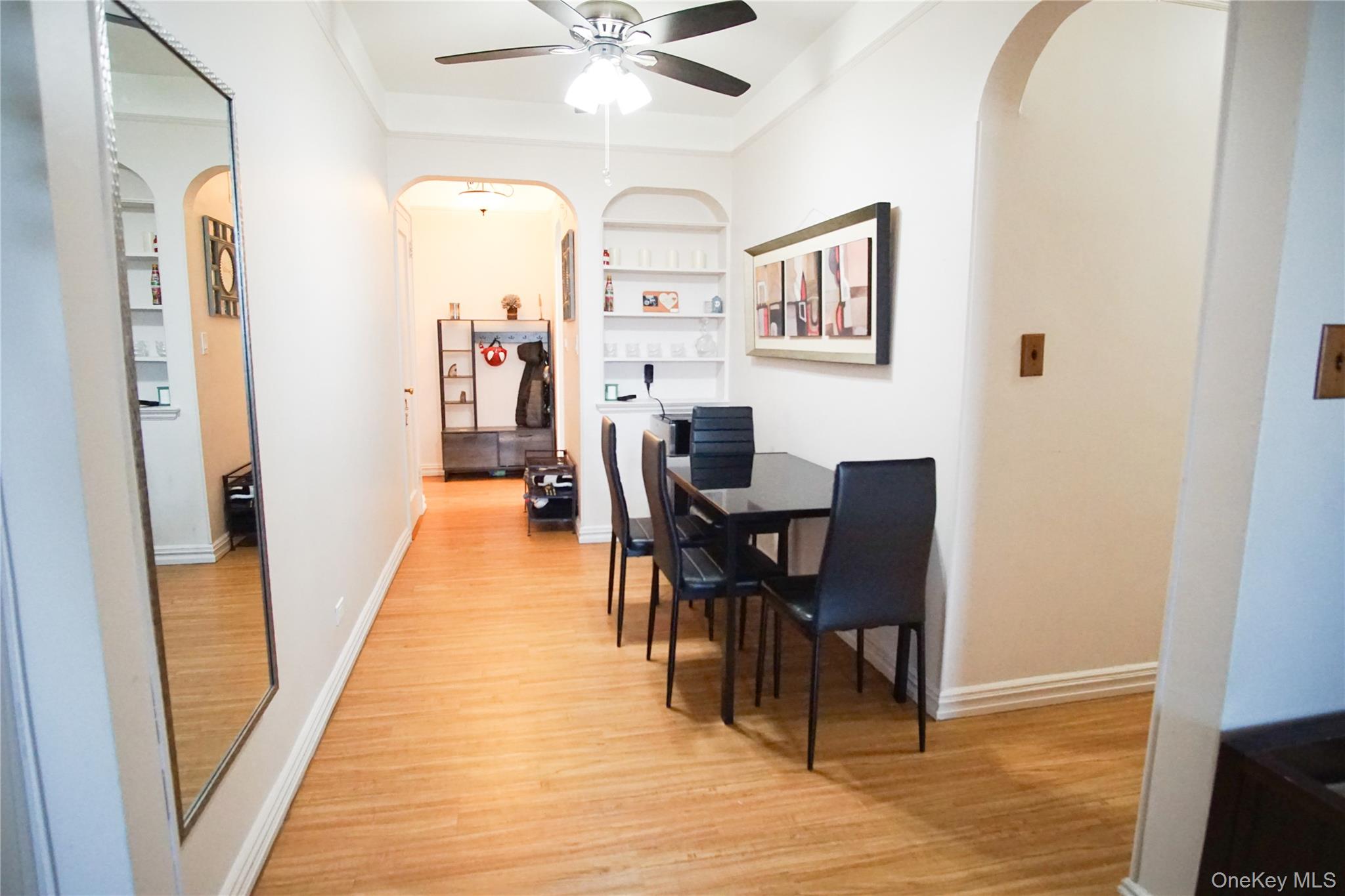 3321 Bruckner Boulevard, Unit 5J photo 3