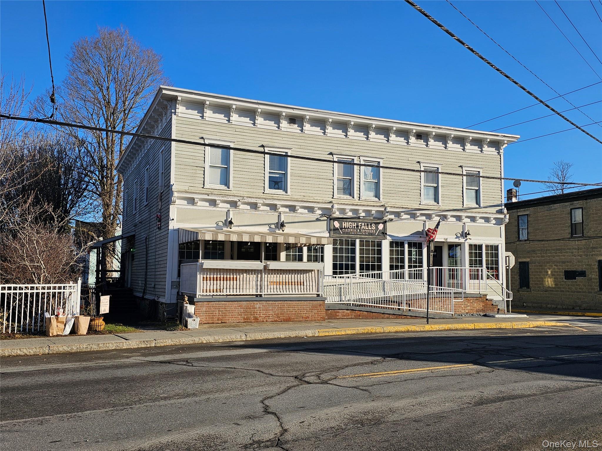 94 Main Street – For Sale photo 4
