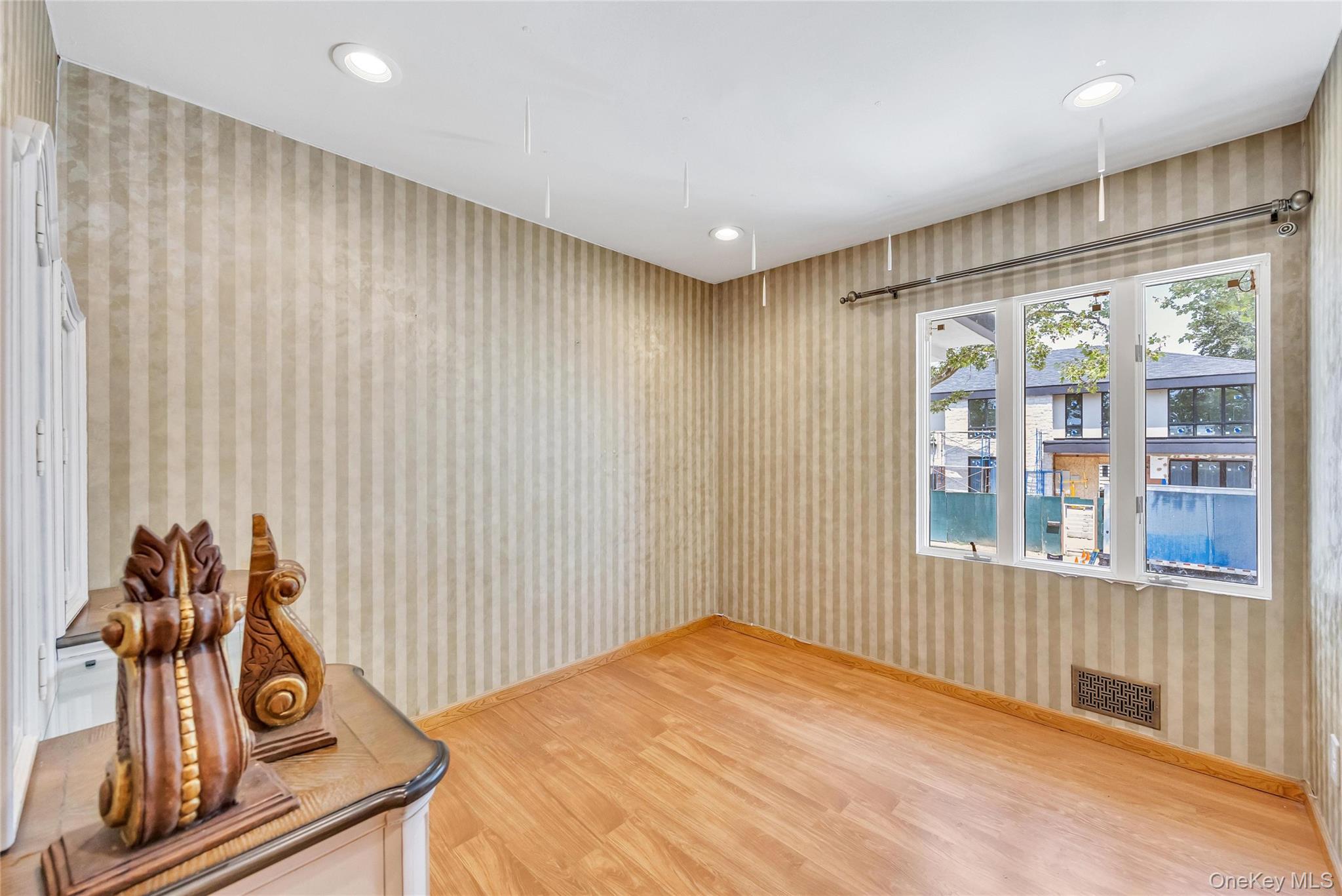 2 Valley Greens Drive – For Sale photo 16