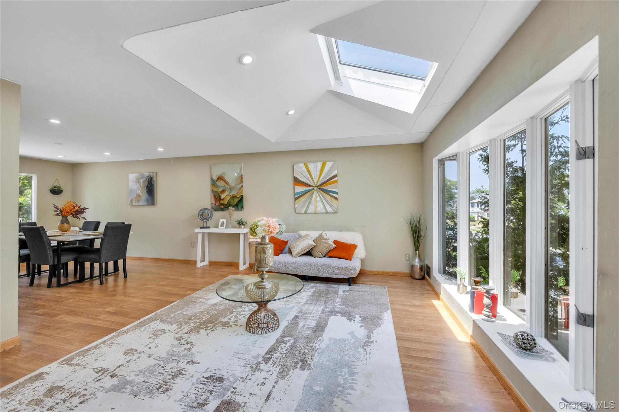 2 Valley Greens Drive – For Sale photo 6