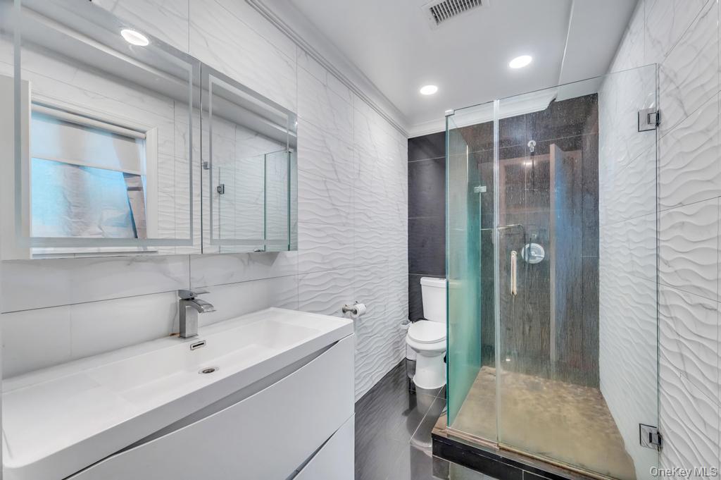 2 Valley Greens Drive – For Sale photo 22
