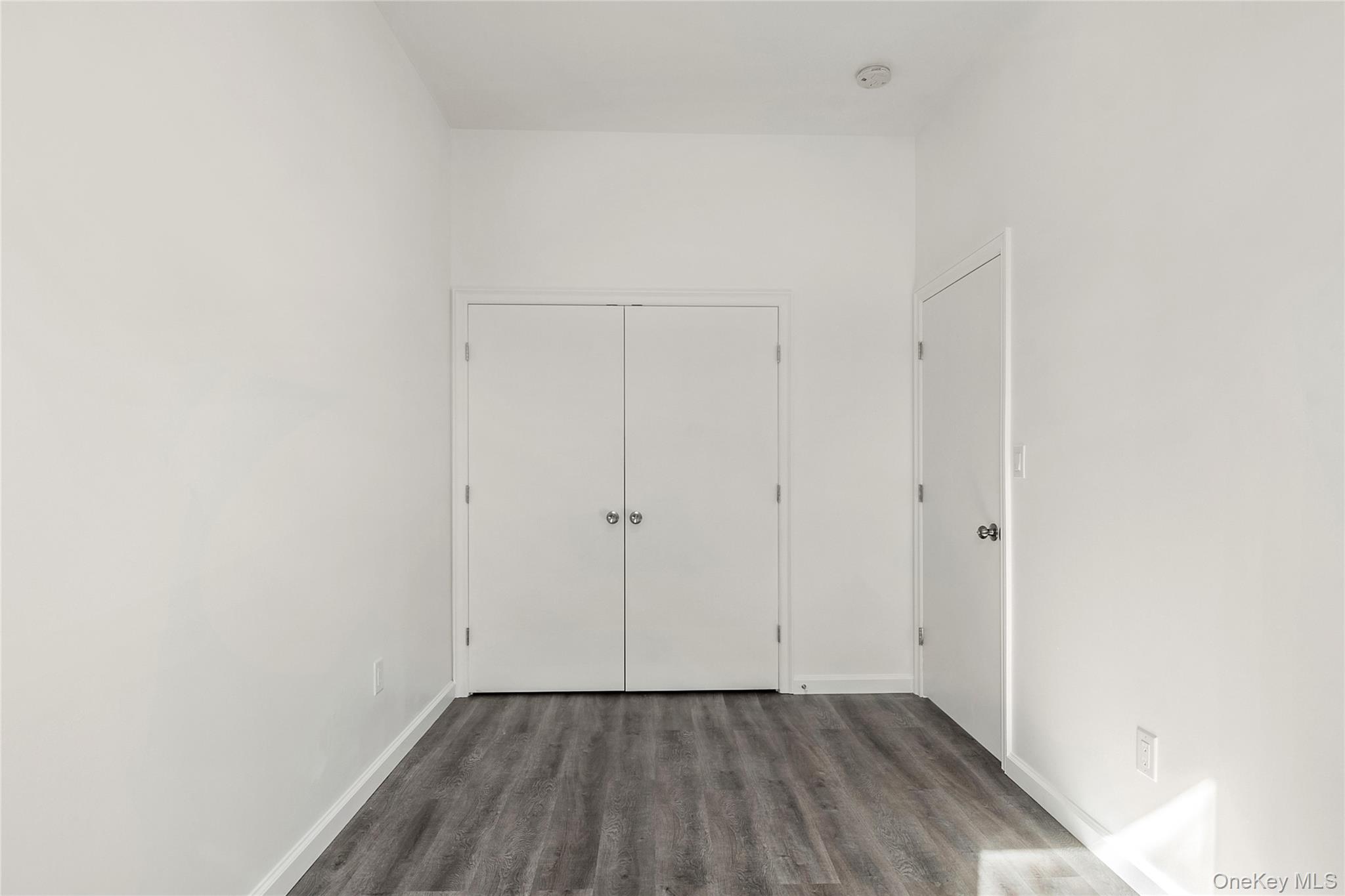 1047 Morris Avenue – For Sale photo 10