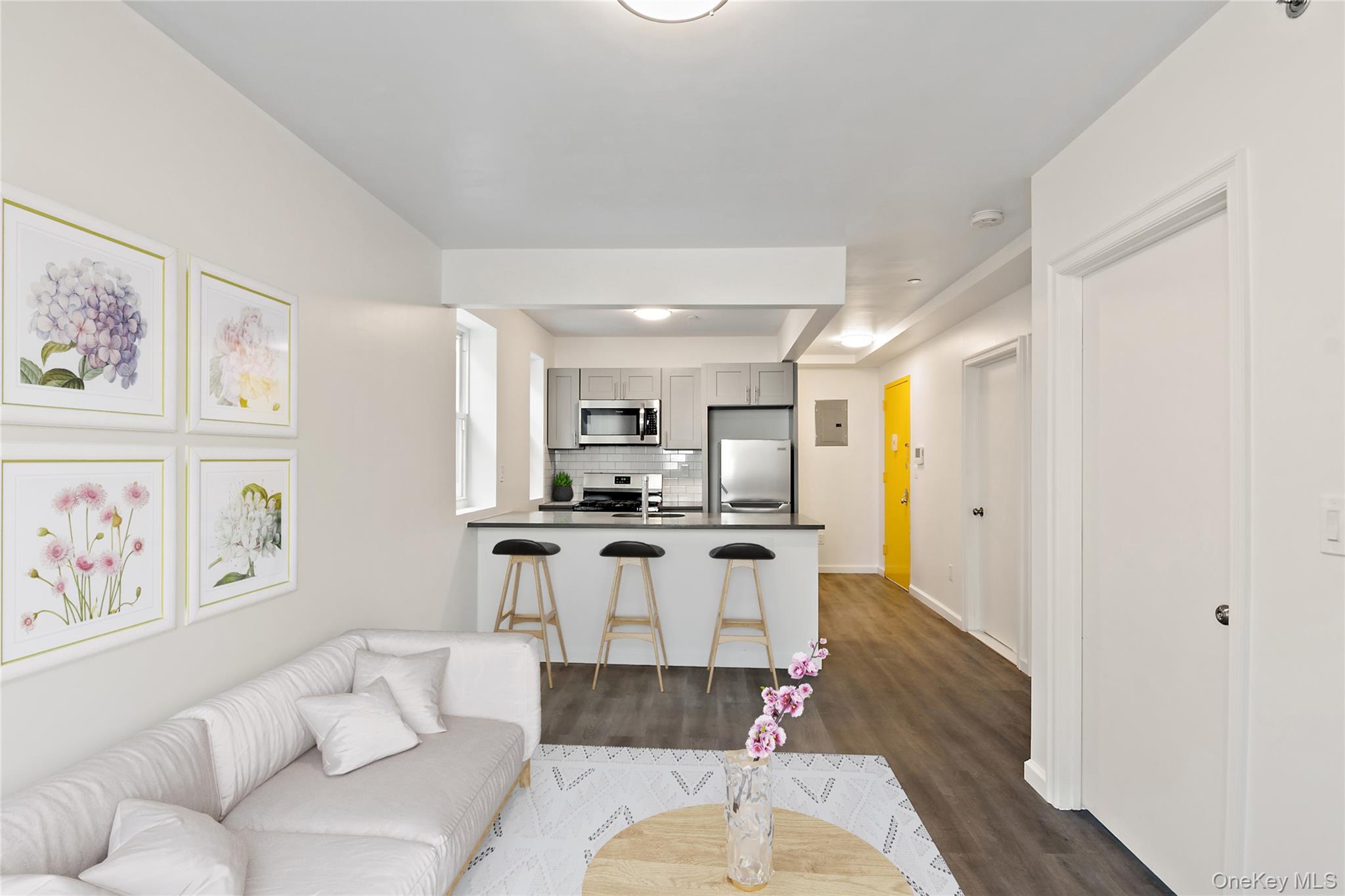 1047 Morris Avenue – For Sale photo 20