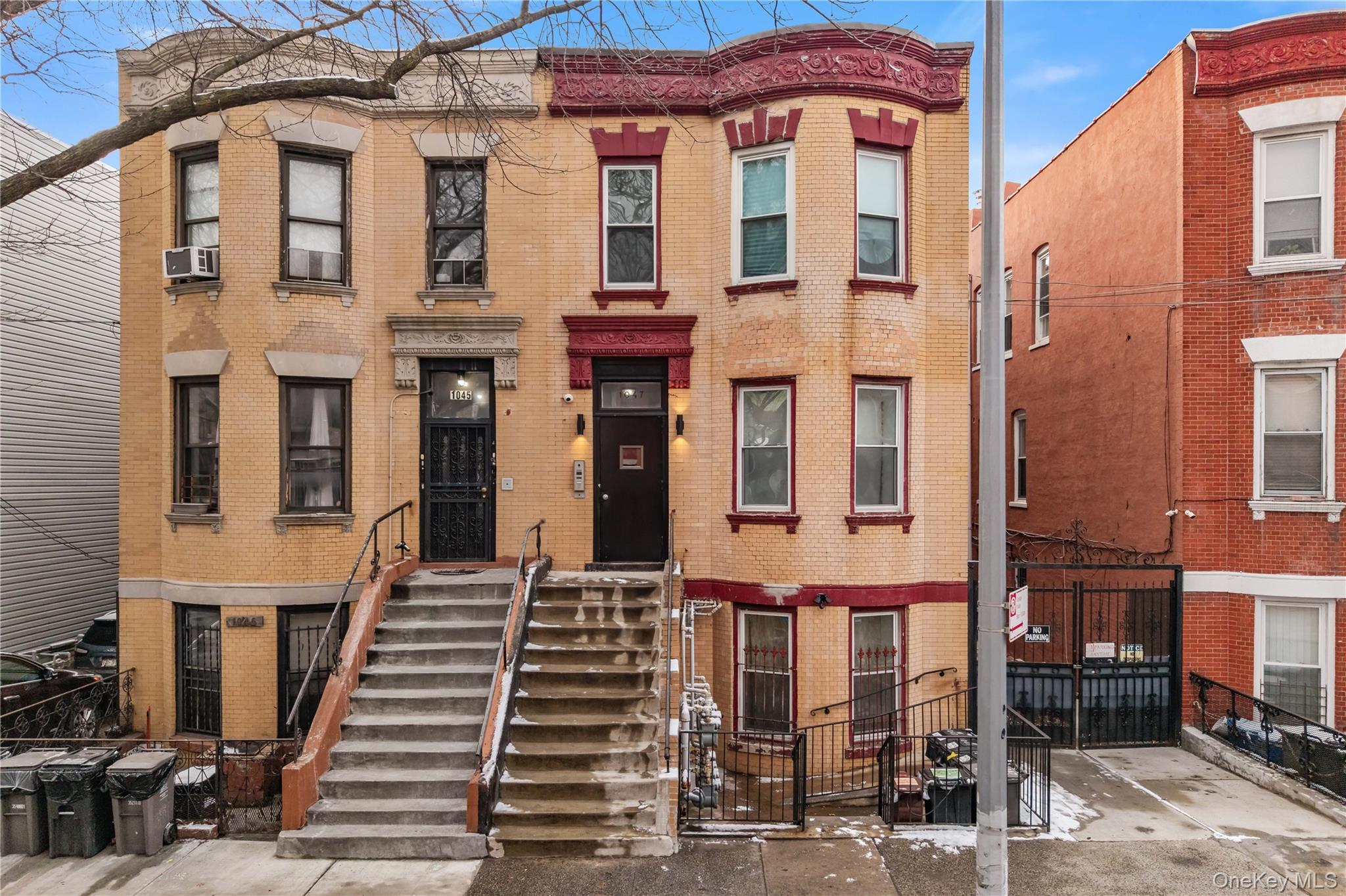 1047 Morris Avenue – For Sale