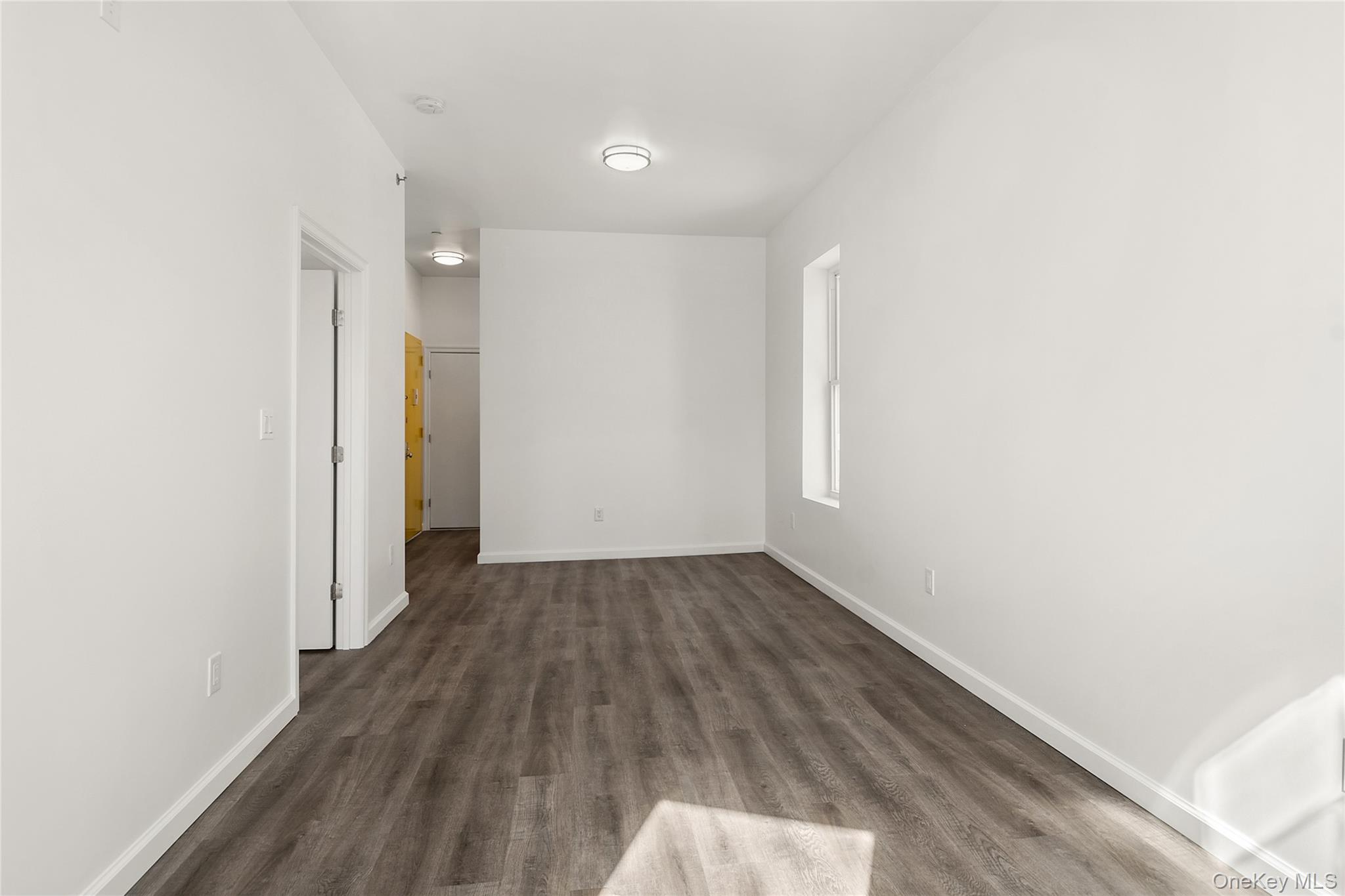 1047 Morris Avenue – For Sale photo 34