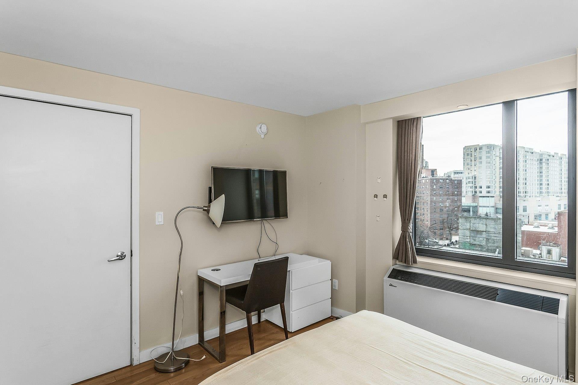39-16 Prince Street, Unit 6G photo 19
