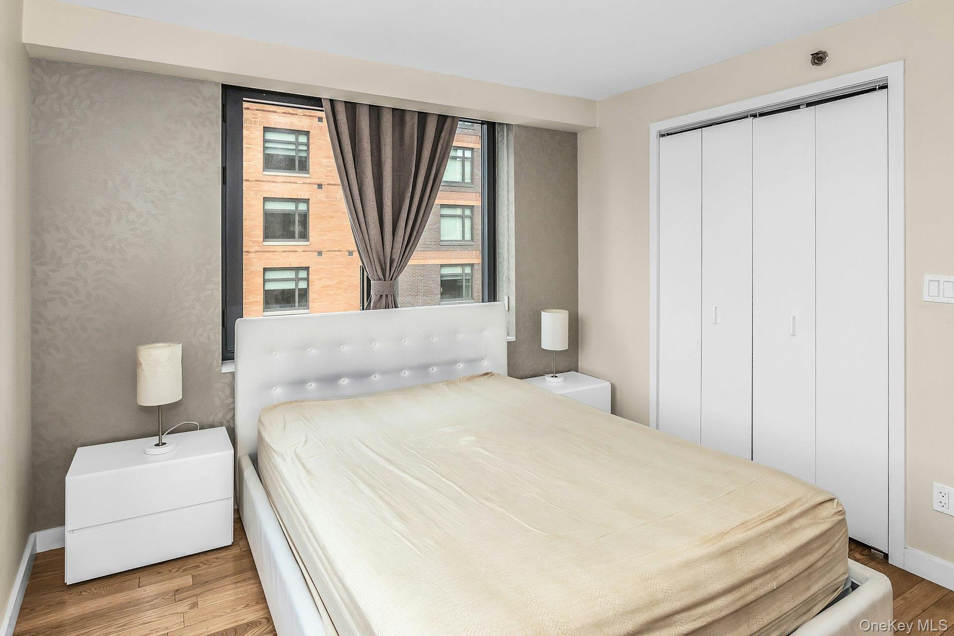 39-16 Prince Street, Unit 6G photo 18