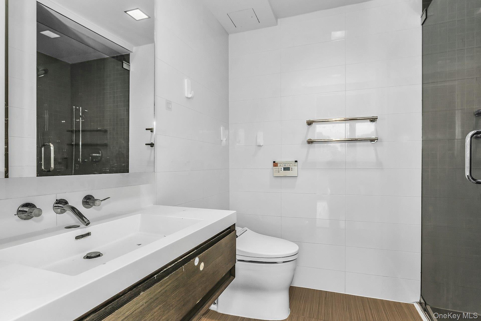 39-16 Prince Street, Unit 6G photo 21