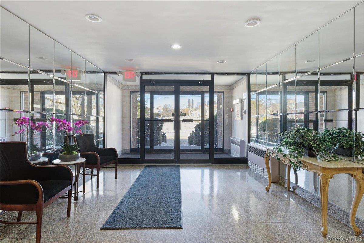 266 Pelham Road, Unit 4E photo 5