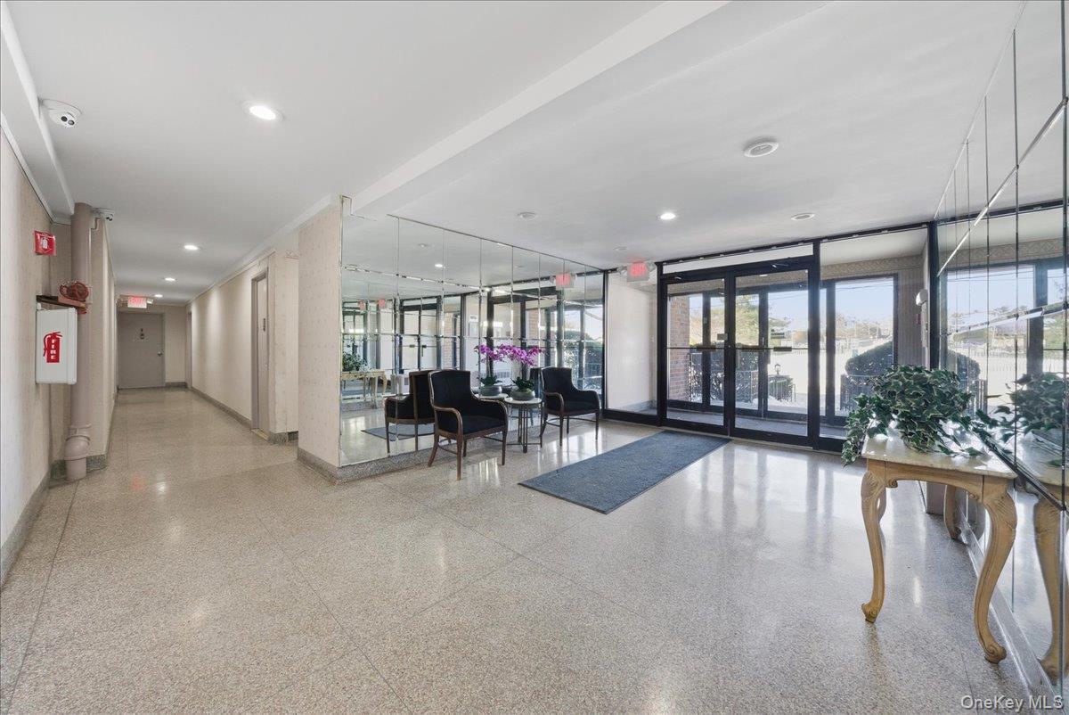 266 Pelham Road, Unit 4E photo 6