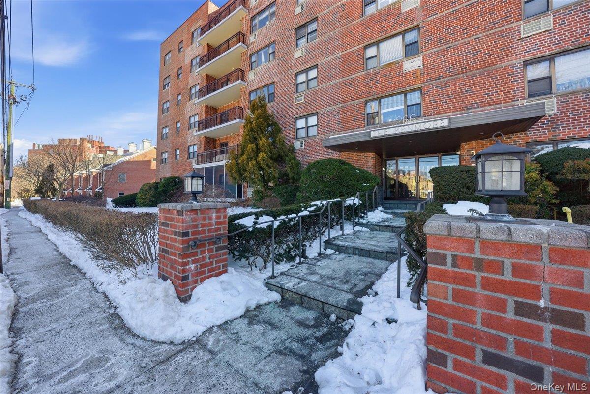 266 Pelham Road, Unit 4E photo 2