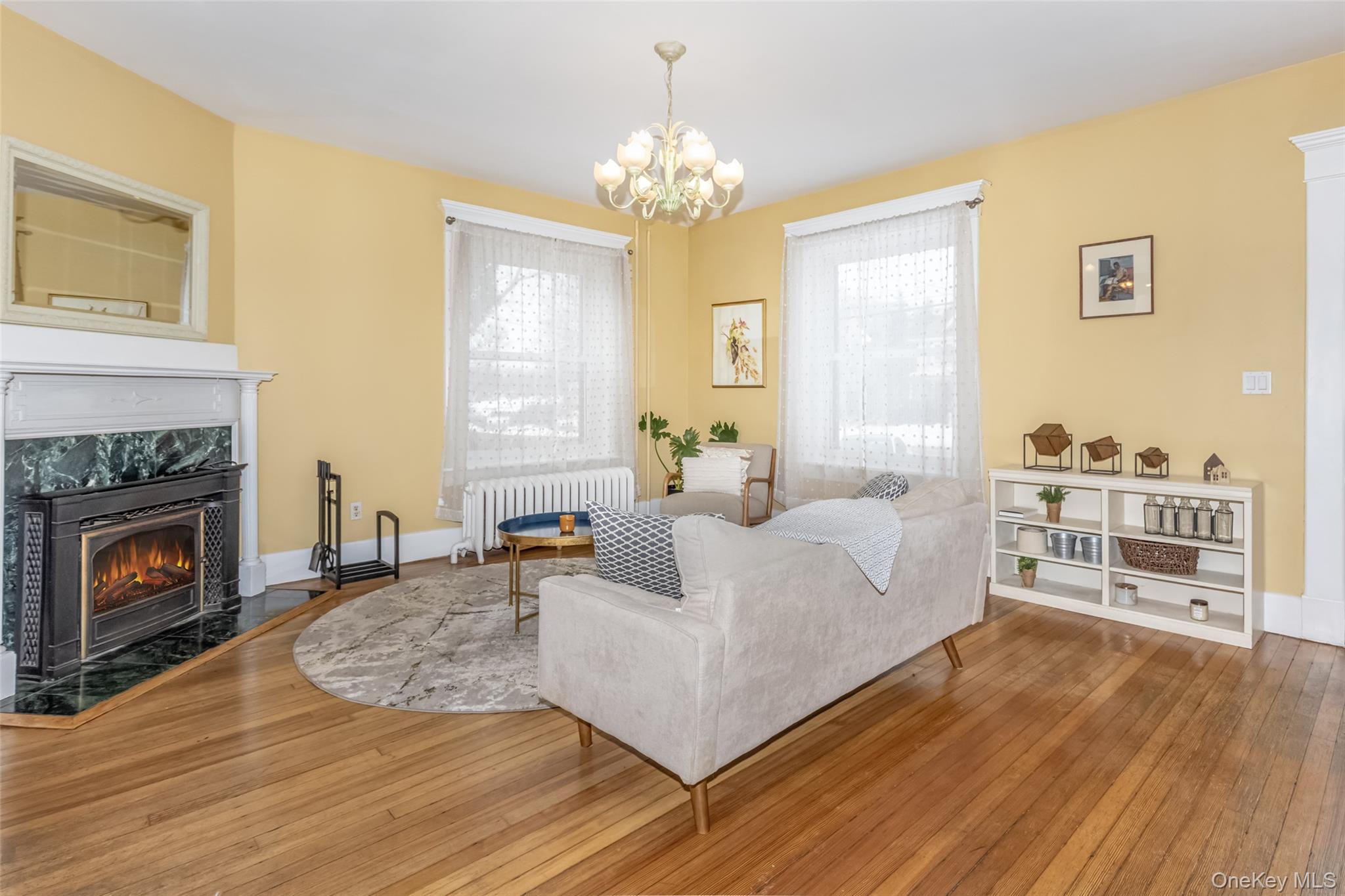 831 WOLCOTT Avenue – For Sale photo 18