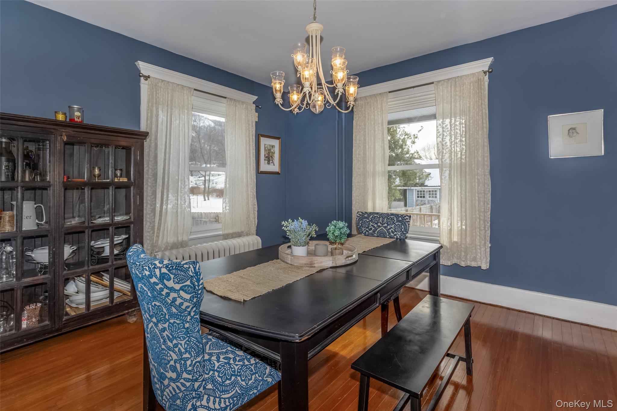 831 WOLCOTT Avenue – For Sale photo 43