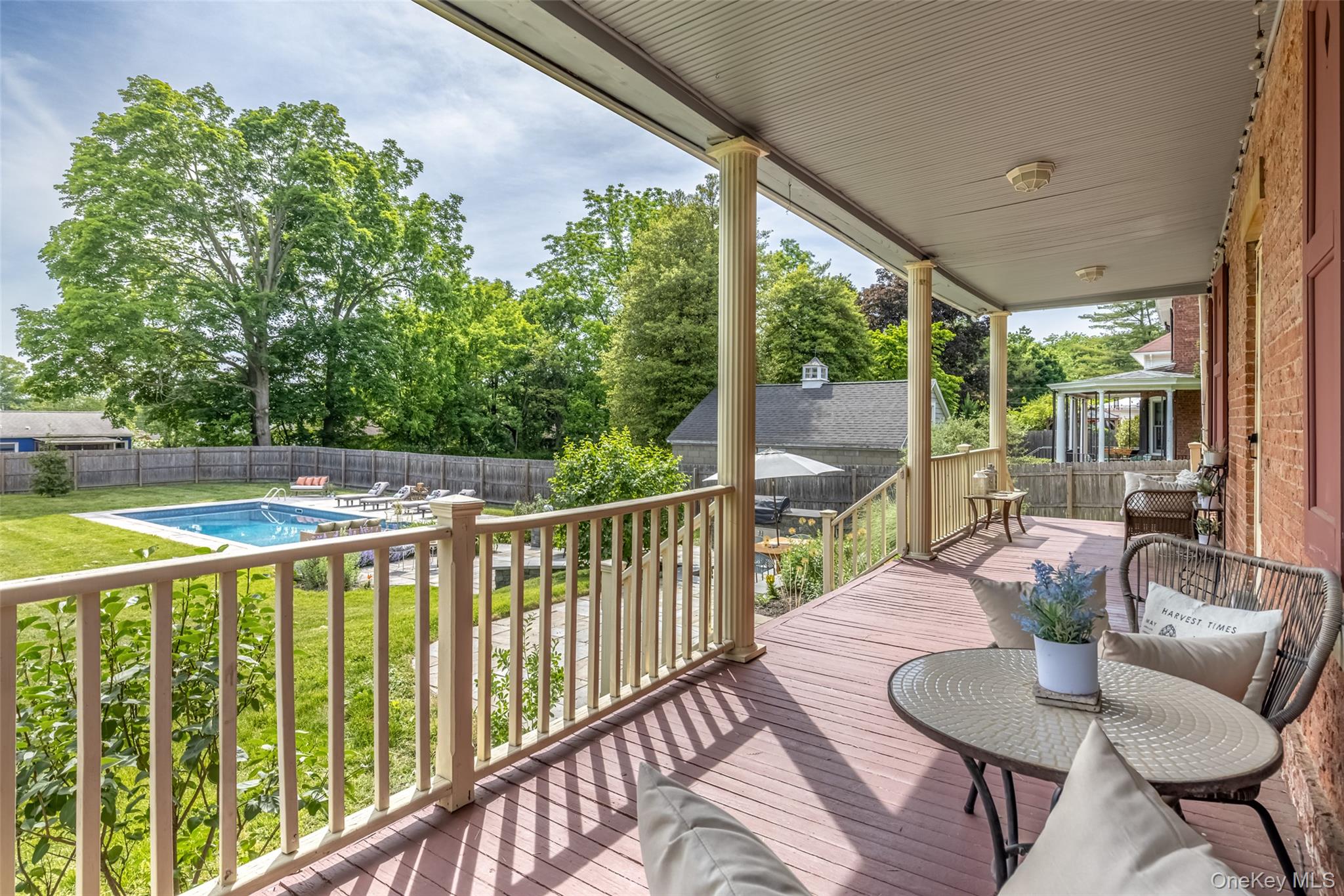 831 WOLCOTT Avenue – For Sale photo 12