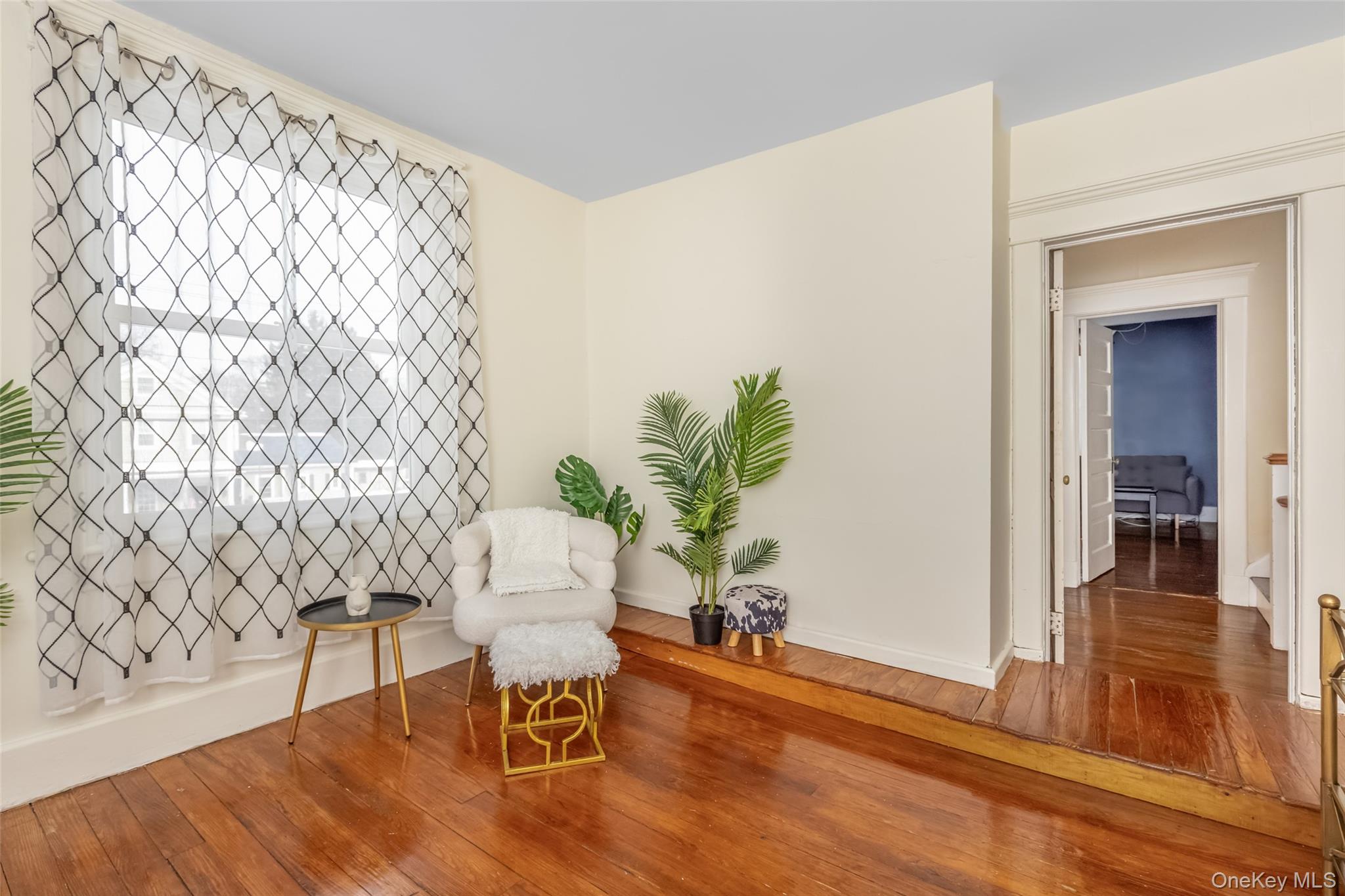 831 WOLCOTT Avenue – For Sale photo 38